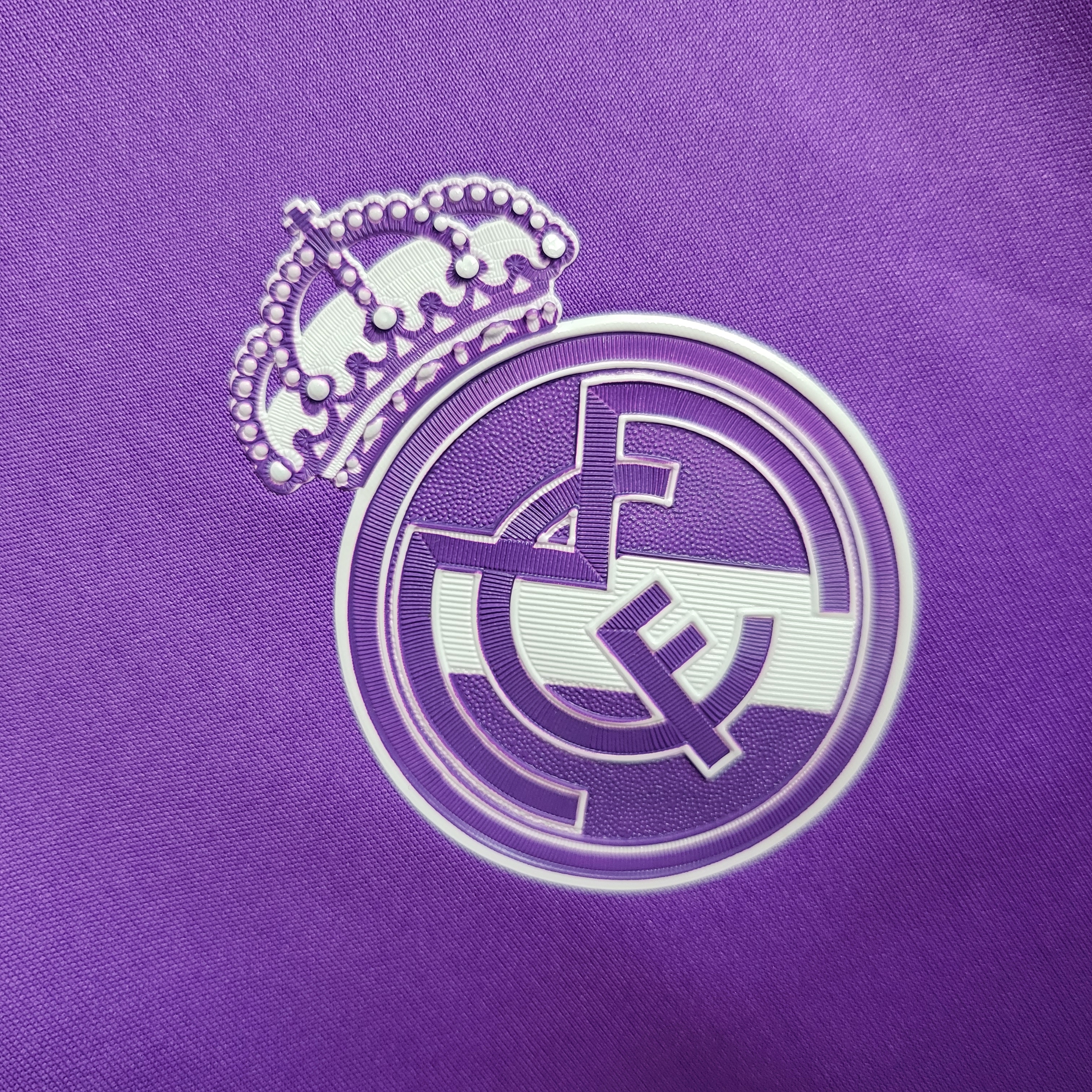 Real Madrid Retro 16-17 Away Jersey - Champions League Final Version - ManixJersey