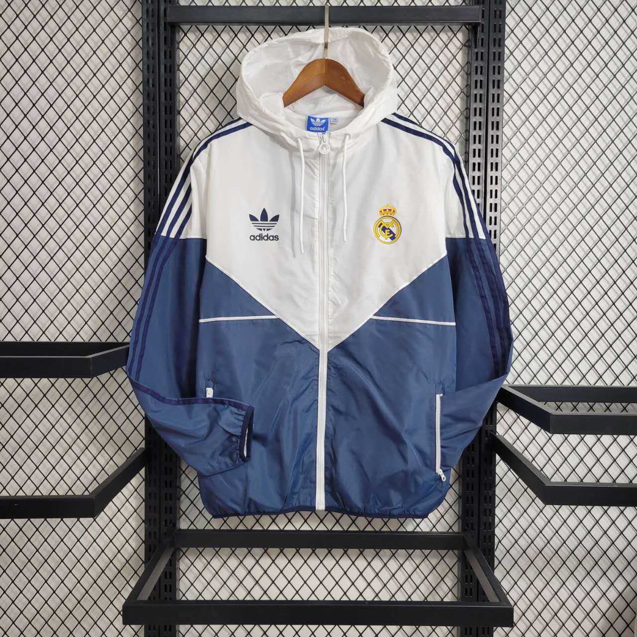 Real Madrid 23-24 Player Windbreaker Jacket - White & Blue - ManixJersey