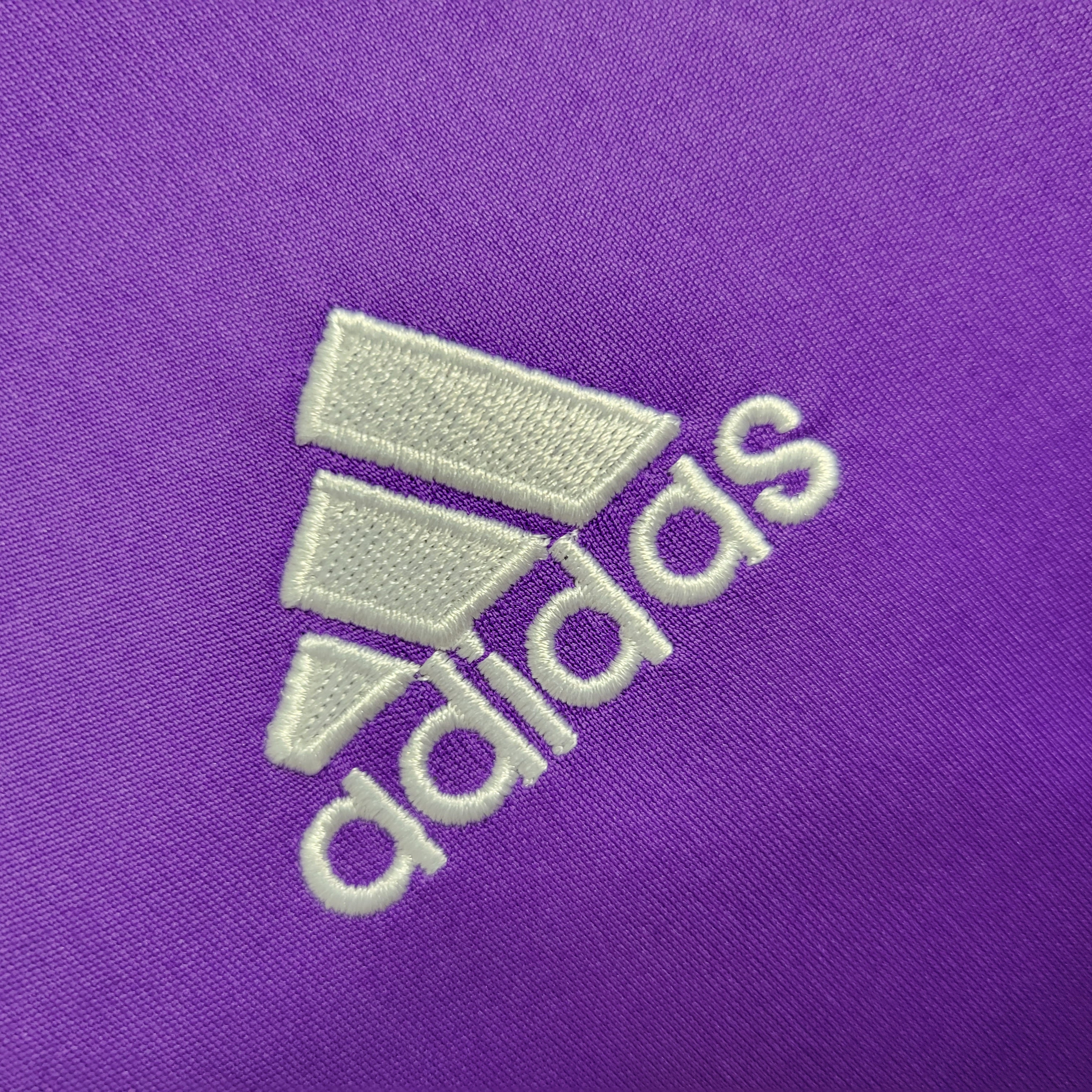 Real Madrid Retro 16-17 Away Jersey - Champions League Final Version - ManixJersey