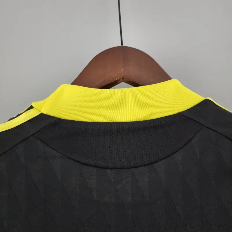 Retro Liver.pool 2010-11 Third Jersey - ManixJersey