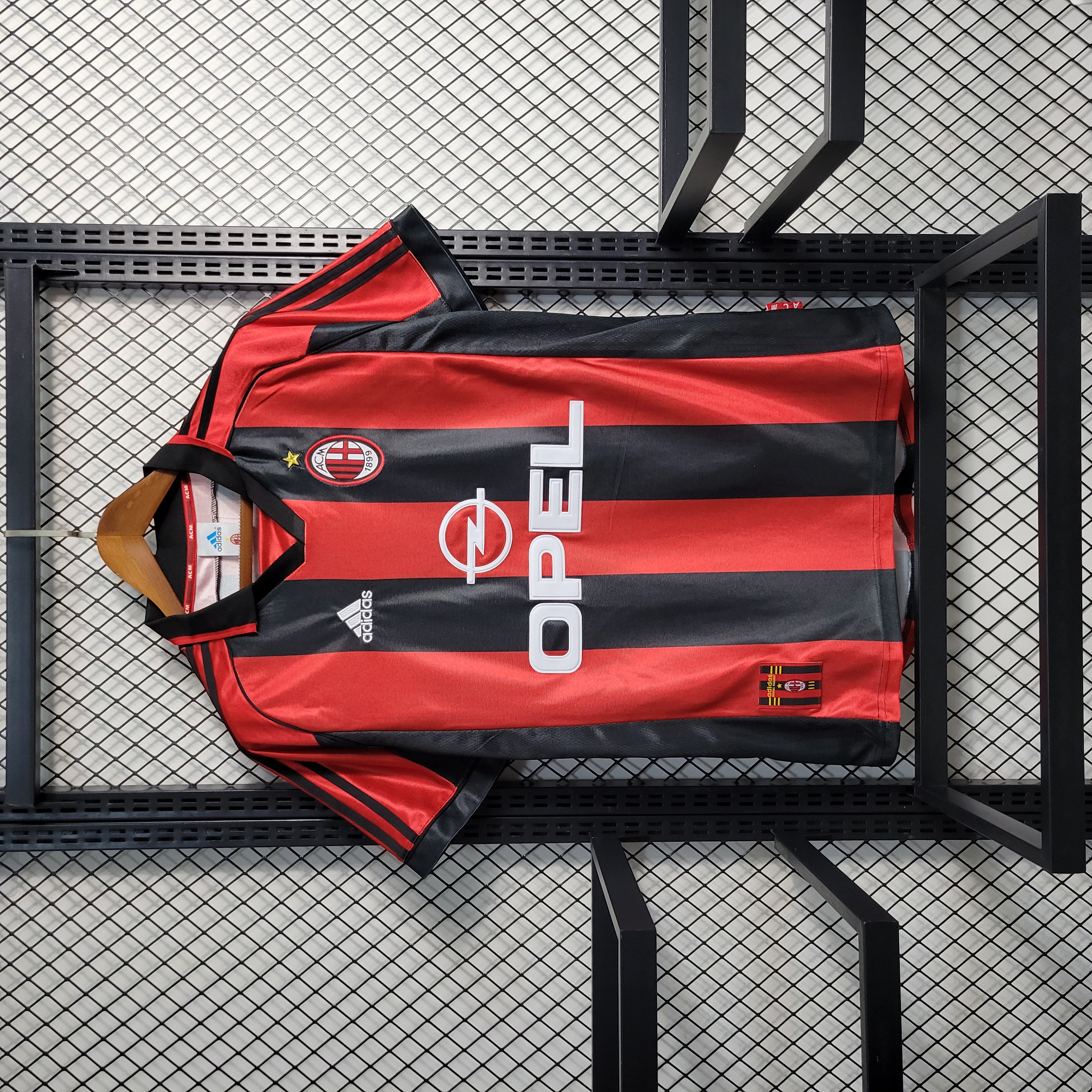 Retro AC Milan 98-99 Home Stadium Jersey - ManixJersey