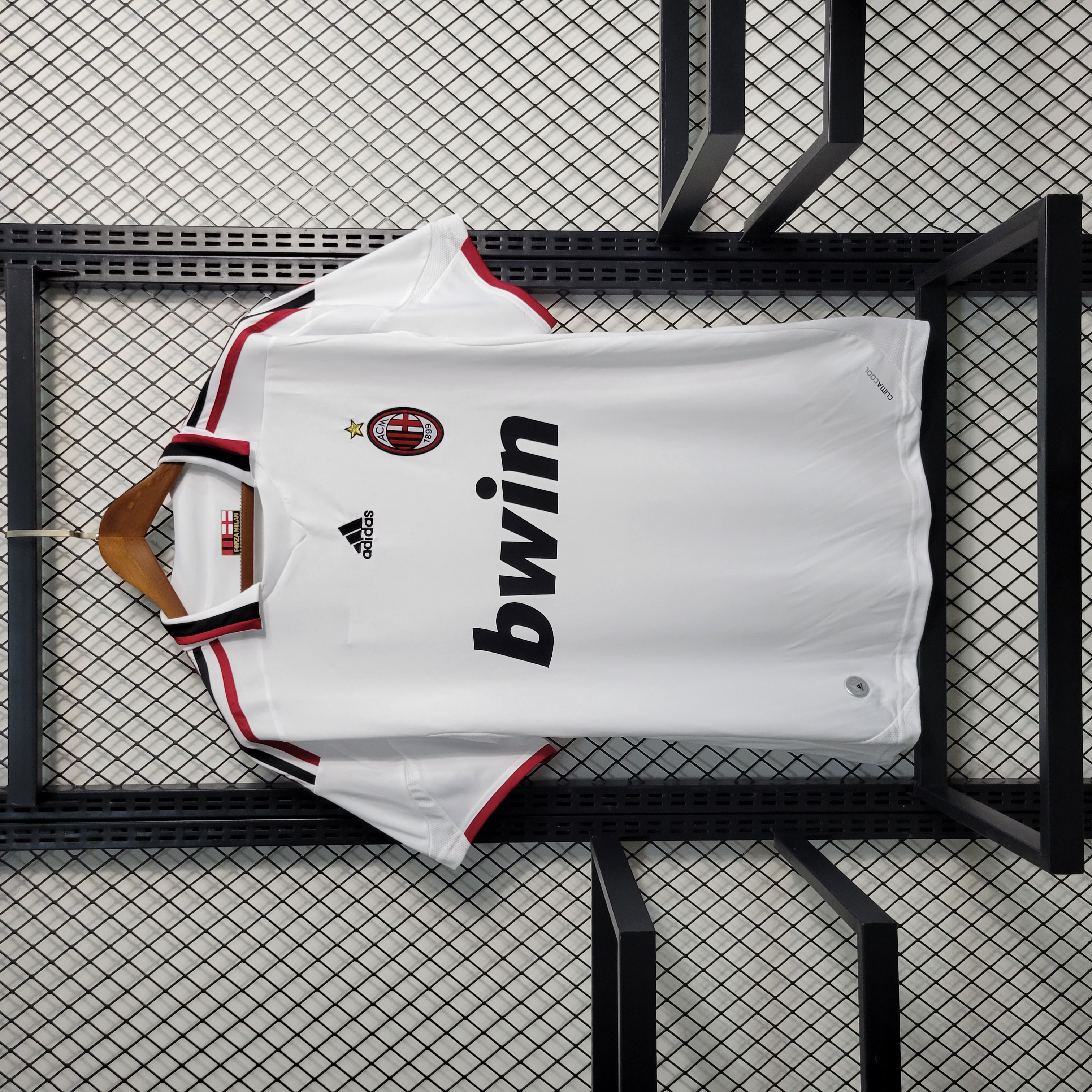 Retro AC Milan 2009-10 Away Stadium Jersey - ManixJersey