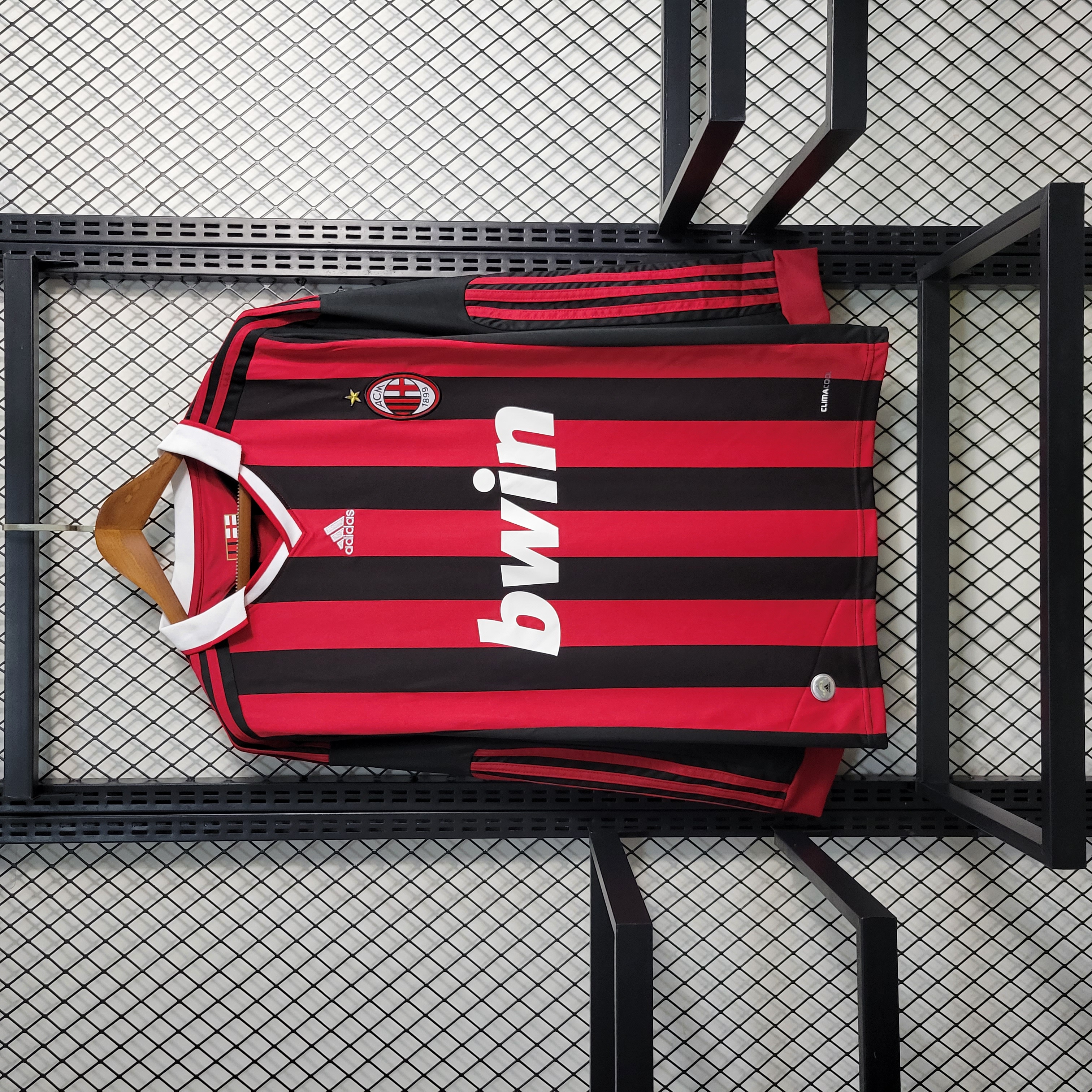 Retro AC Milan 2009-10 Home Stadium Long Sleeve Jersey - ManixJersey