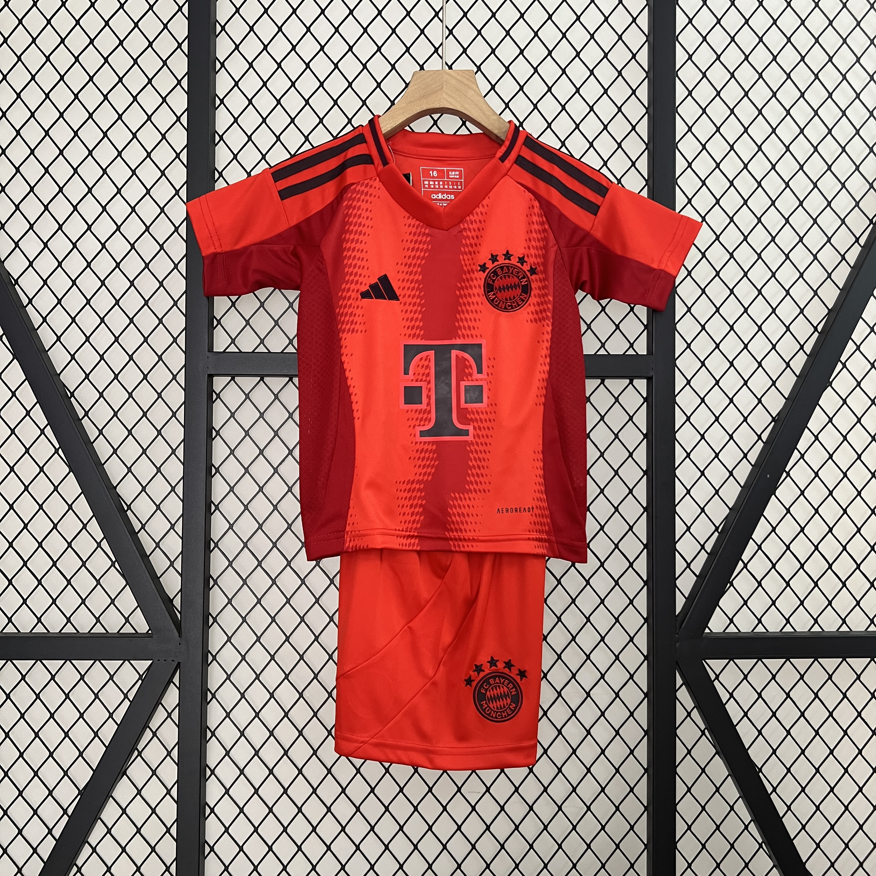 Bayern Munich 24-25 Home Kids Kit - Fans Version - ManixJersey