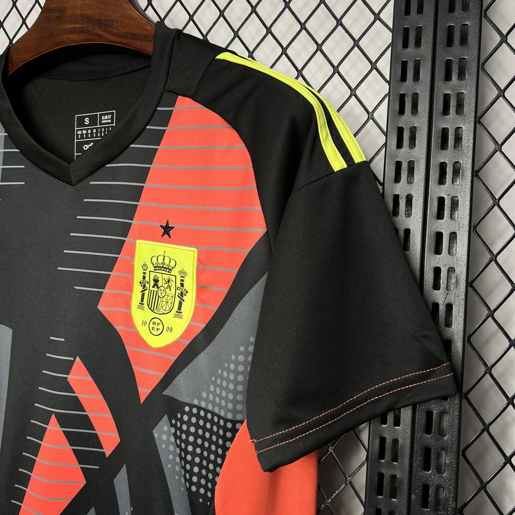 Spain 2024 Black Goalkeeper Jersey - Fans Version - ManixJersey