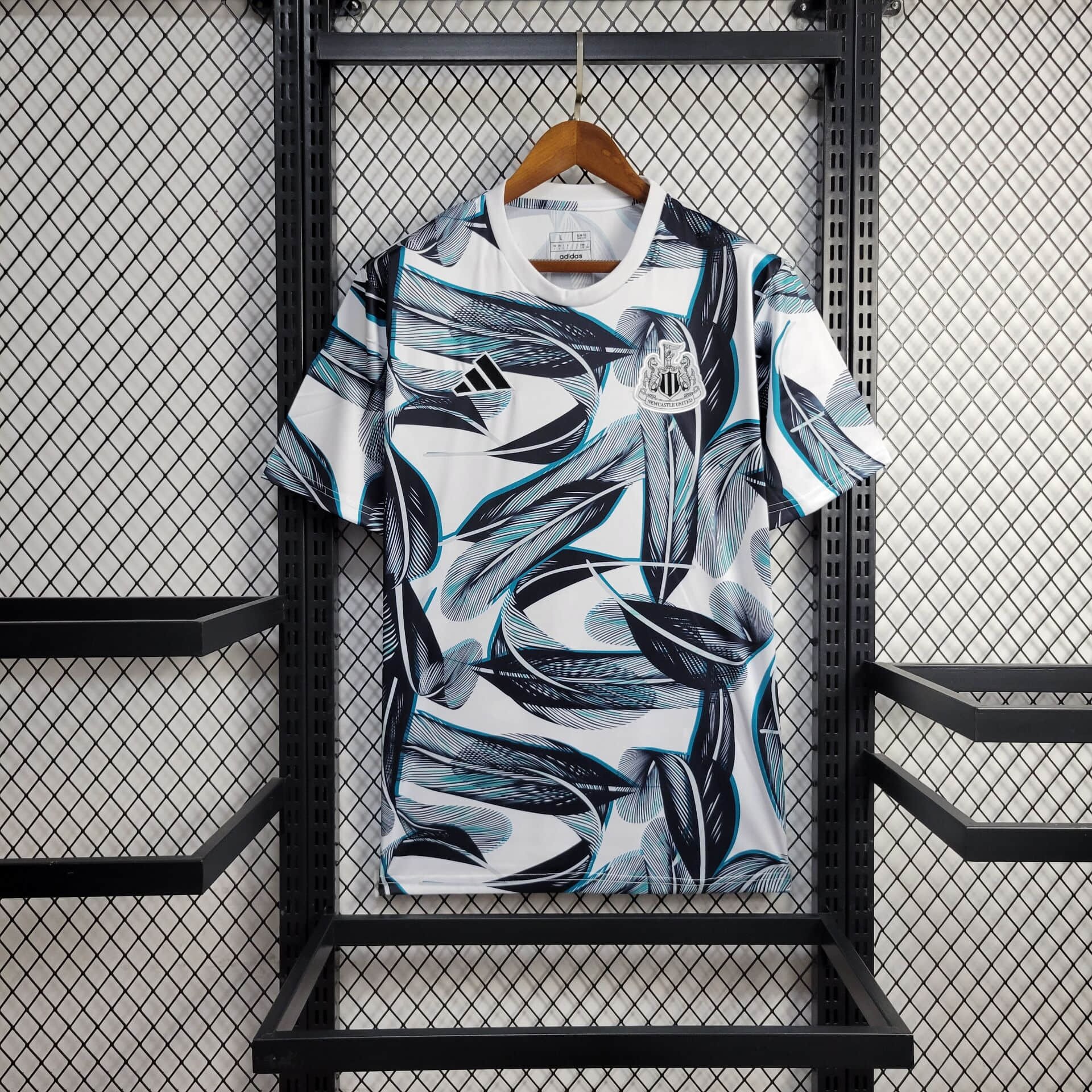 Newcastle United 24-25 Pre-Match Training Jersey - Fans Version - ManixJersey