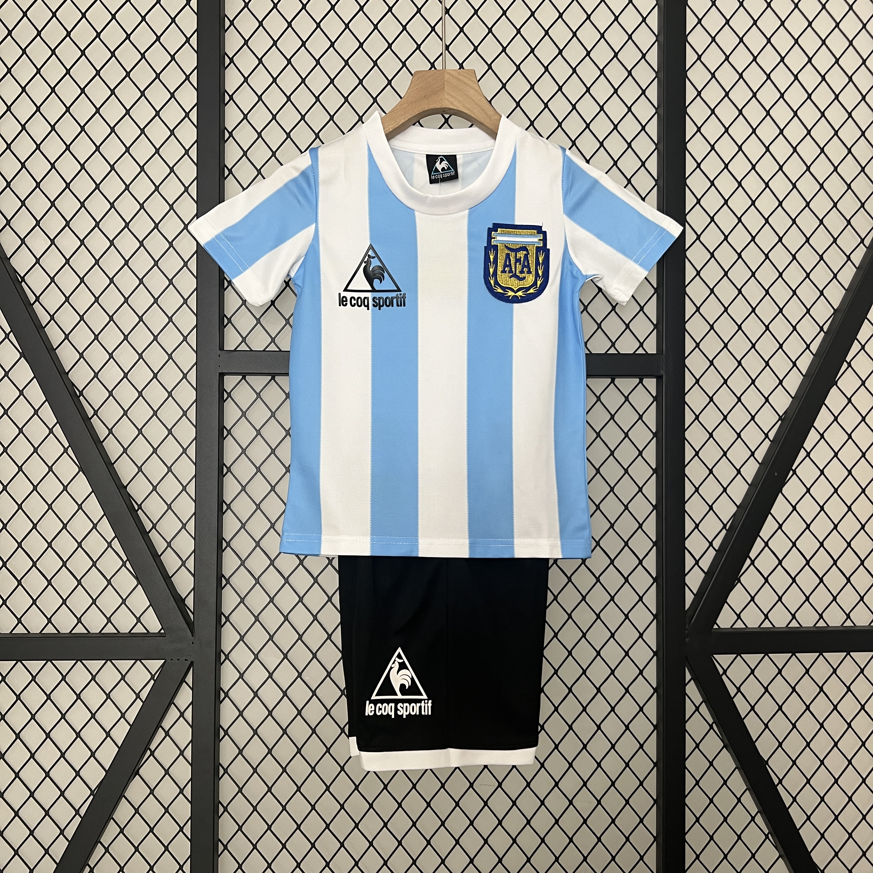 Retro Argentina 1986 Home Stadium Kids Kit - ManixJersey
