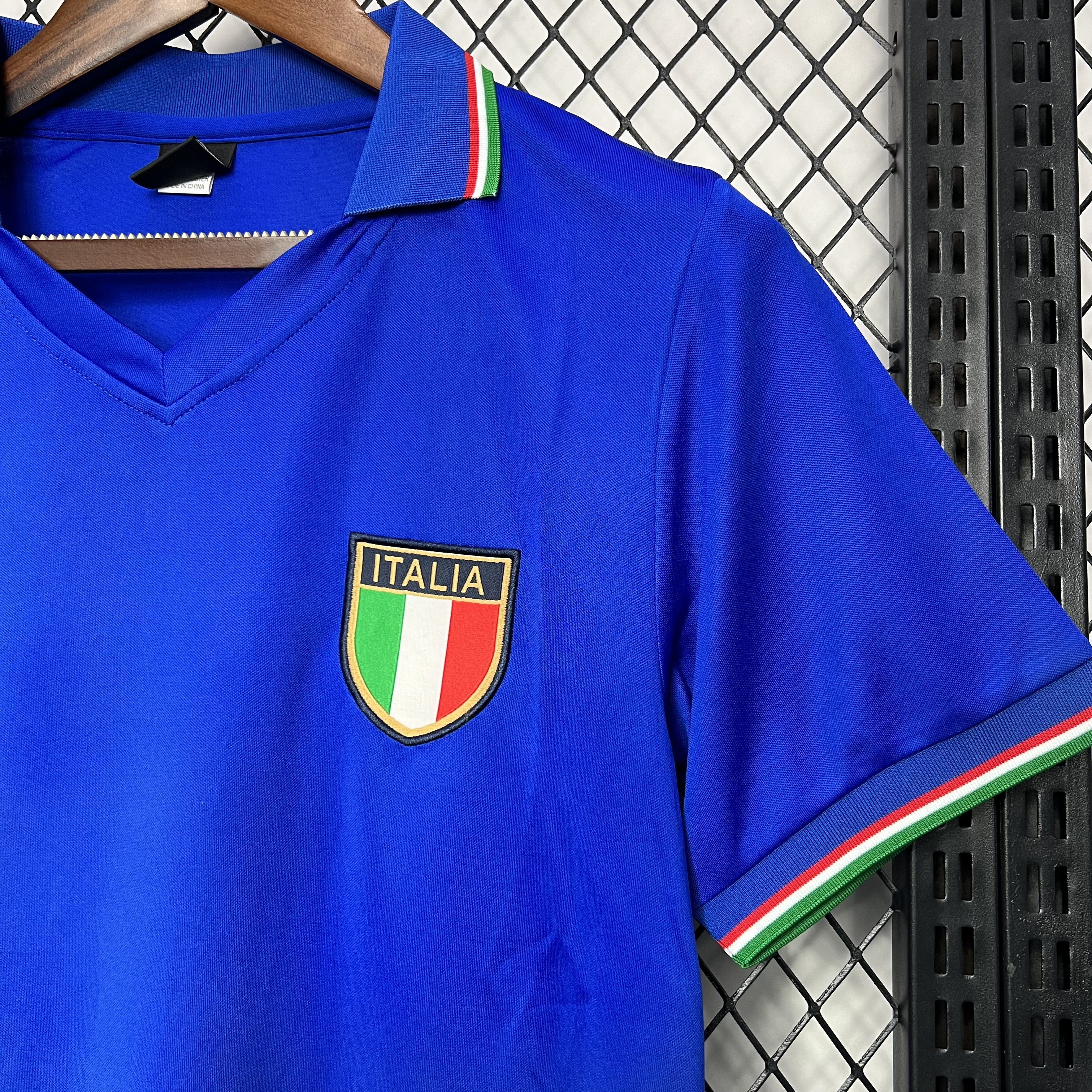 Retro Italy 1982 Home Stadium Jersey - ManixJersey