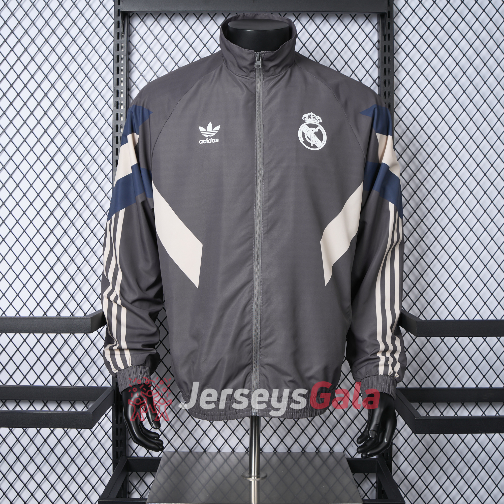 Real Madrid 24-25 Throwback Windbreaker Jacket - Grey - ManixJersey