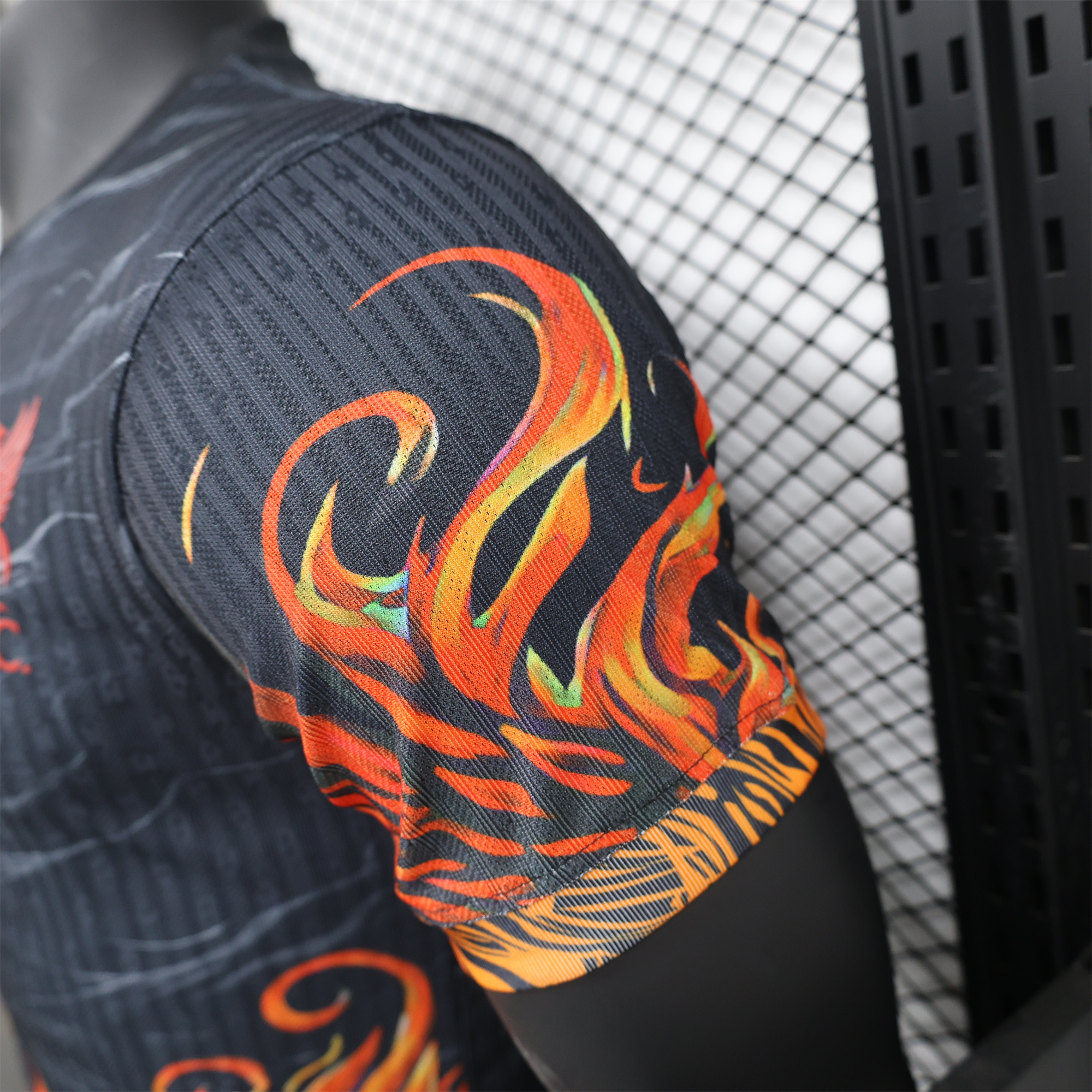 Liver.pool 24-25 Red and Black Phoenix Jersey - Player Version - ManixJersey