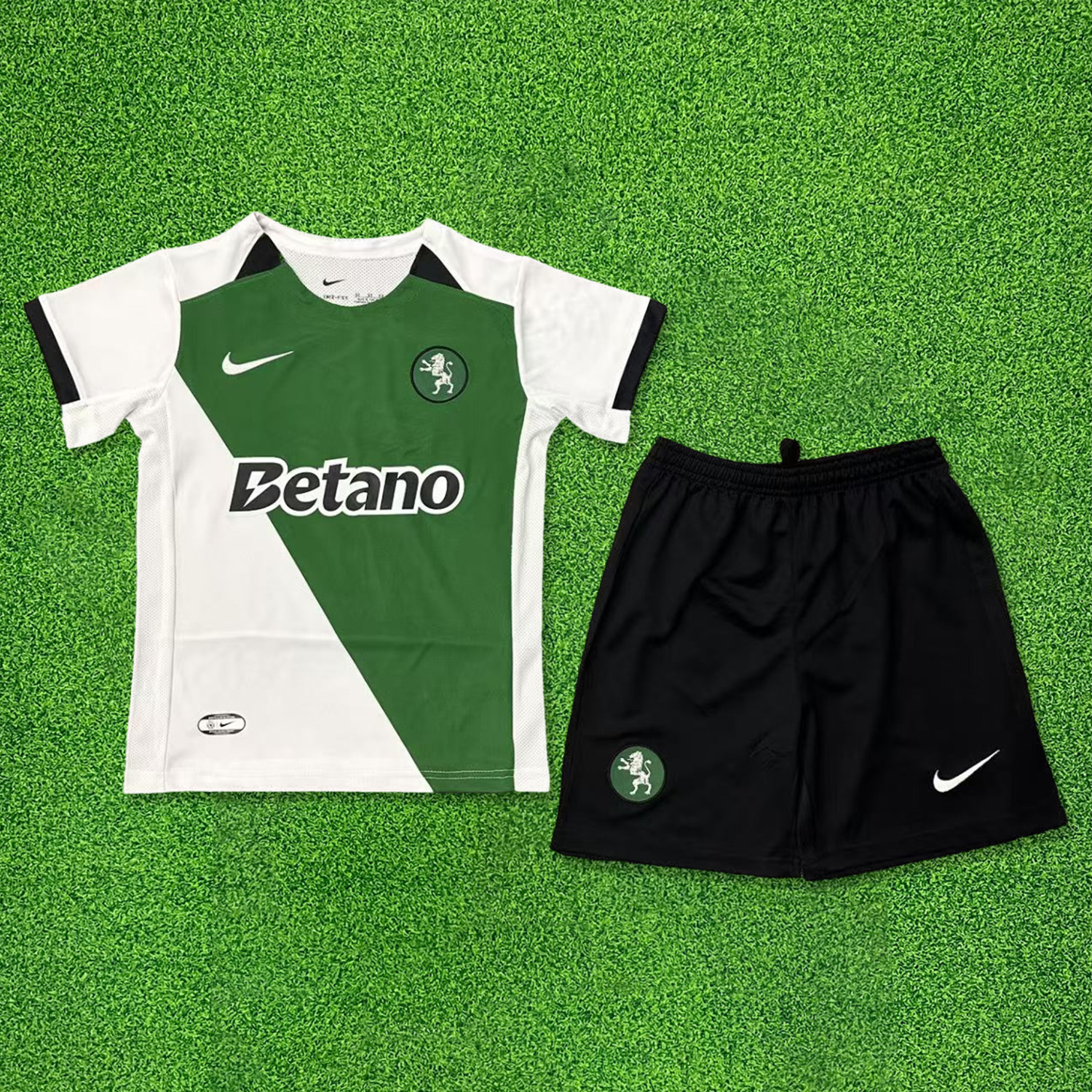 Sporting CP Portugal 24-25 Stromp Special Edition Kids Kit with Chest Patch - ManixJersey