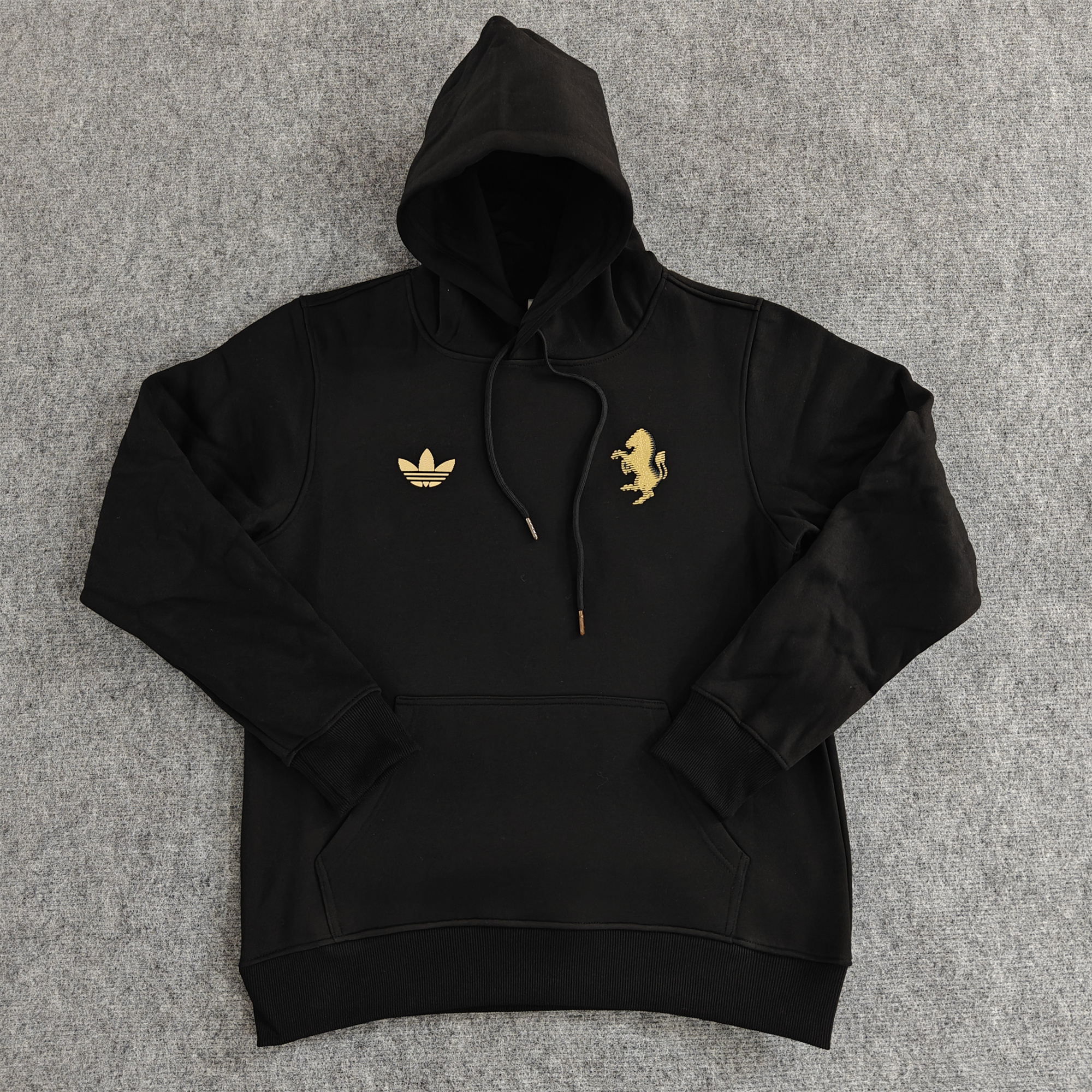 Juventus 24-25 Vintage Style Hoodie - Black - ManixJersey
