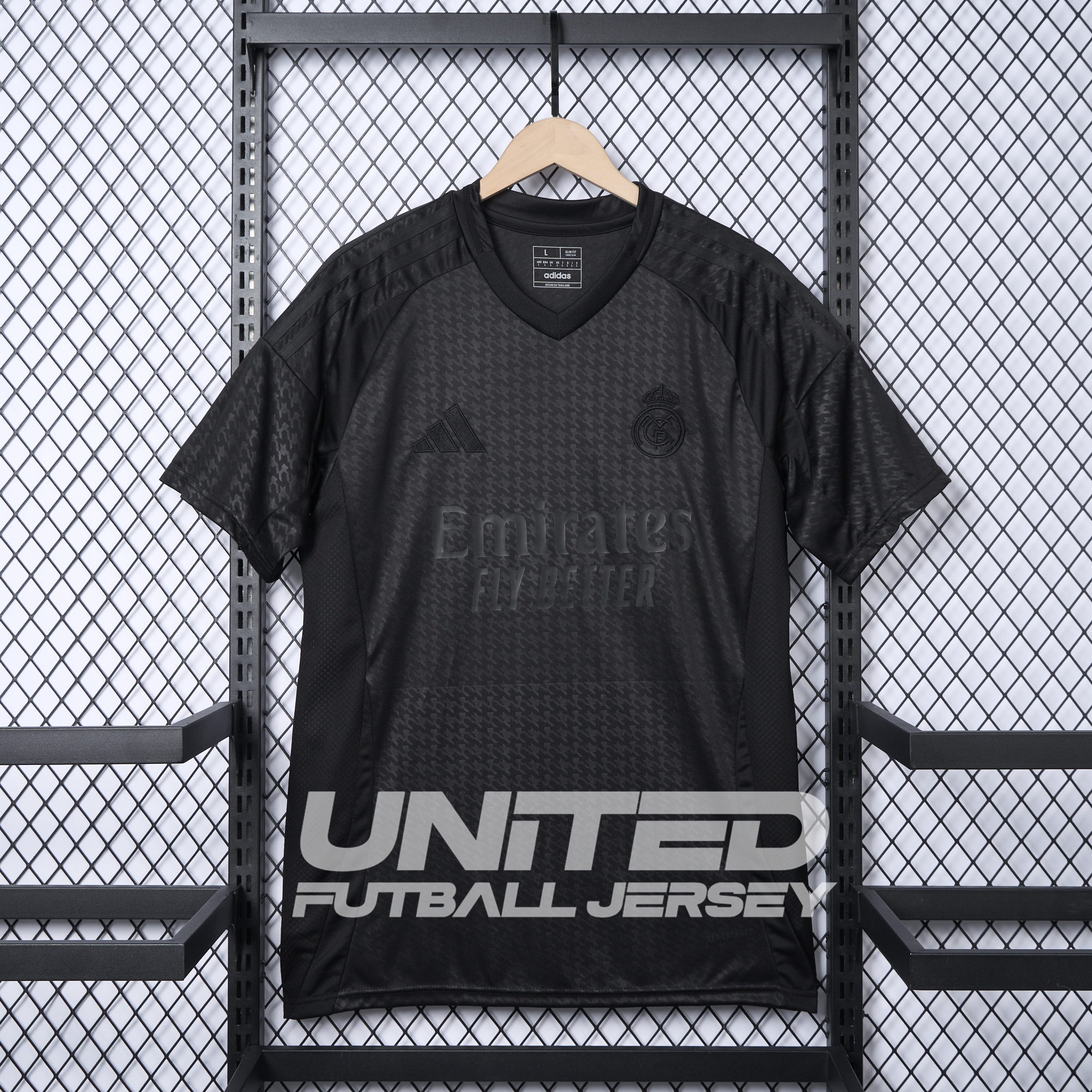 Real Madrid 24-25 Pure Black Special Edition Jersey - Fans Version - ManixJersey