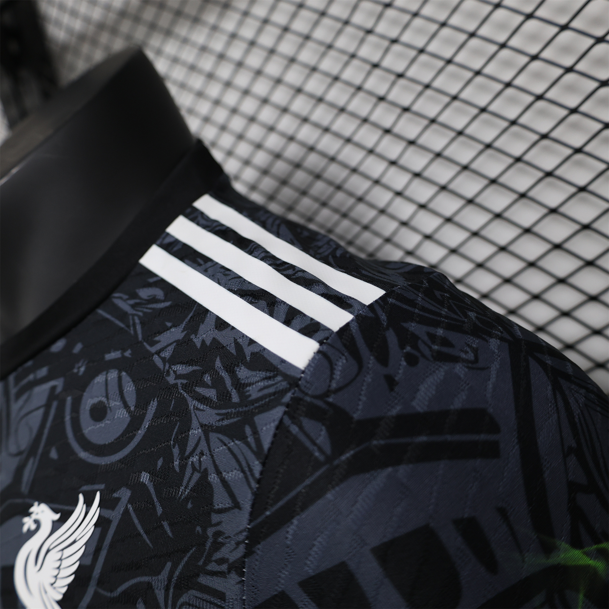 Liver.pool 24-25 Green Fire Phoenix Special Edition Jersey - Player Version - ManixJersey