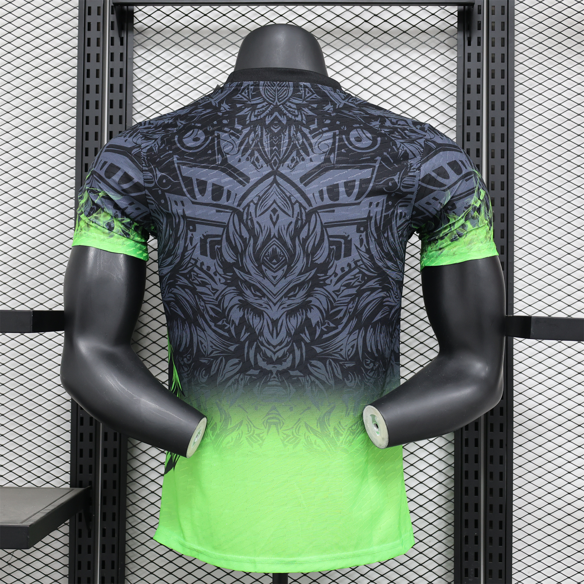 Liver.pool 24-25 Green Fire Phoenix Special Edition Jersey - Player Version - ManixJersey