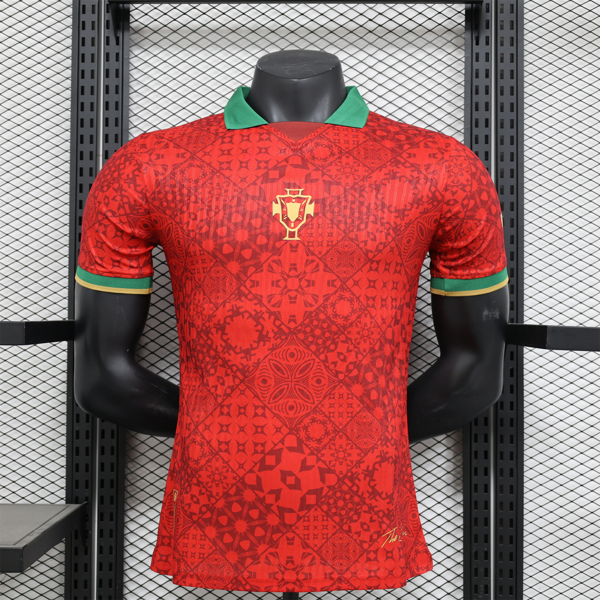 Portugal 2024-25 COMMA C.Ronaldo Jersey - Player Version - ManixJersey