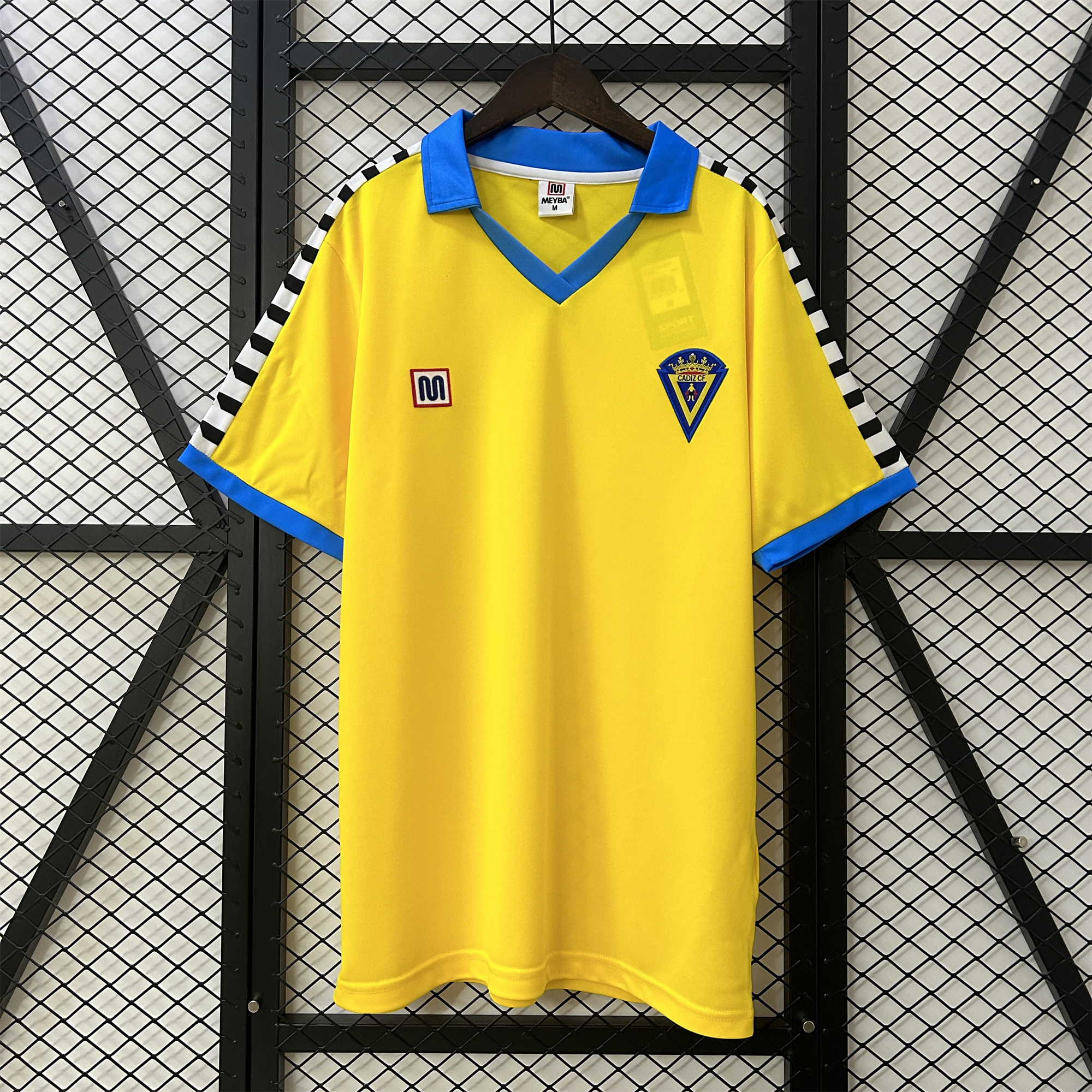 Retro Cádiz Cadiz 1983-84 Home Jersey - ManixJersey