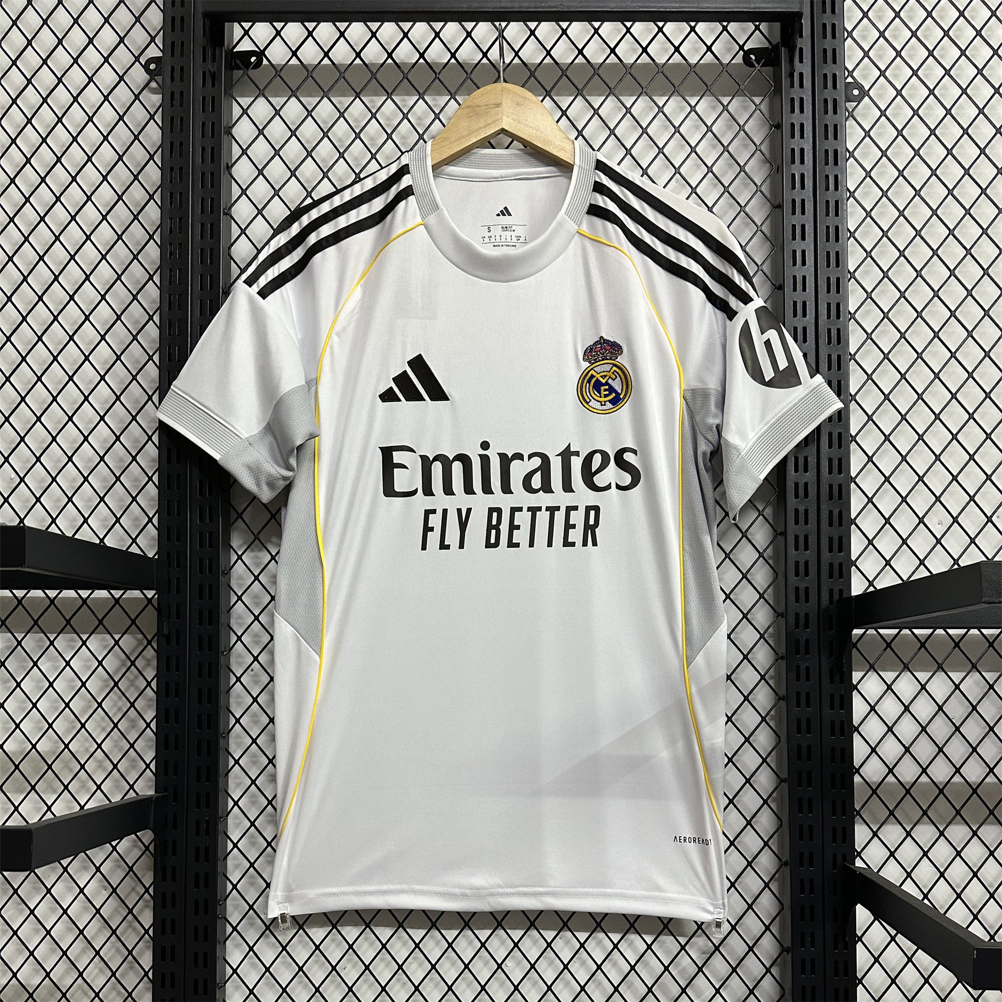 Real Madrid 2025-26 Home Jersey (Informal-release Version) - Fans Version - ManixJersey