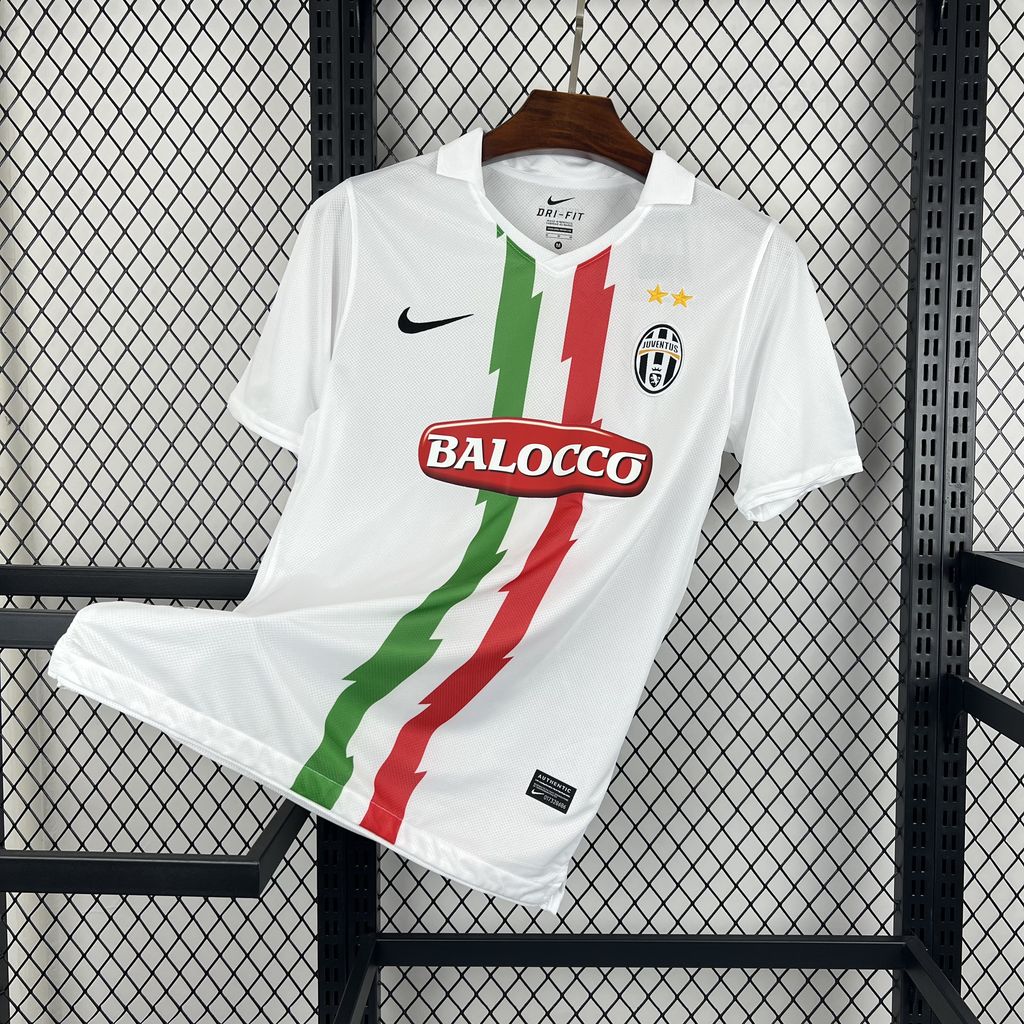 Retro Juventus 2010-11 Away Jersey - ManixJersey