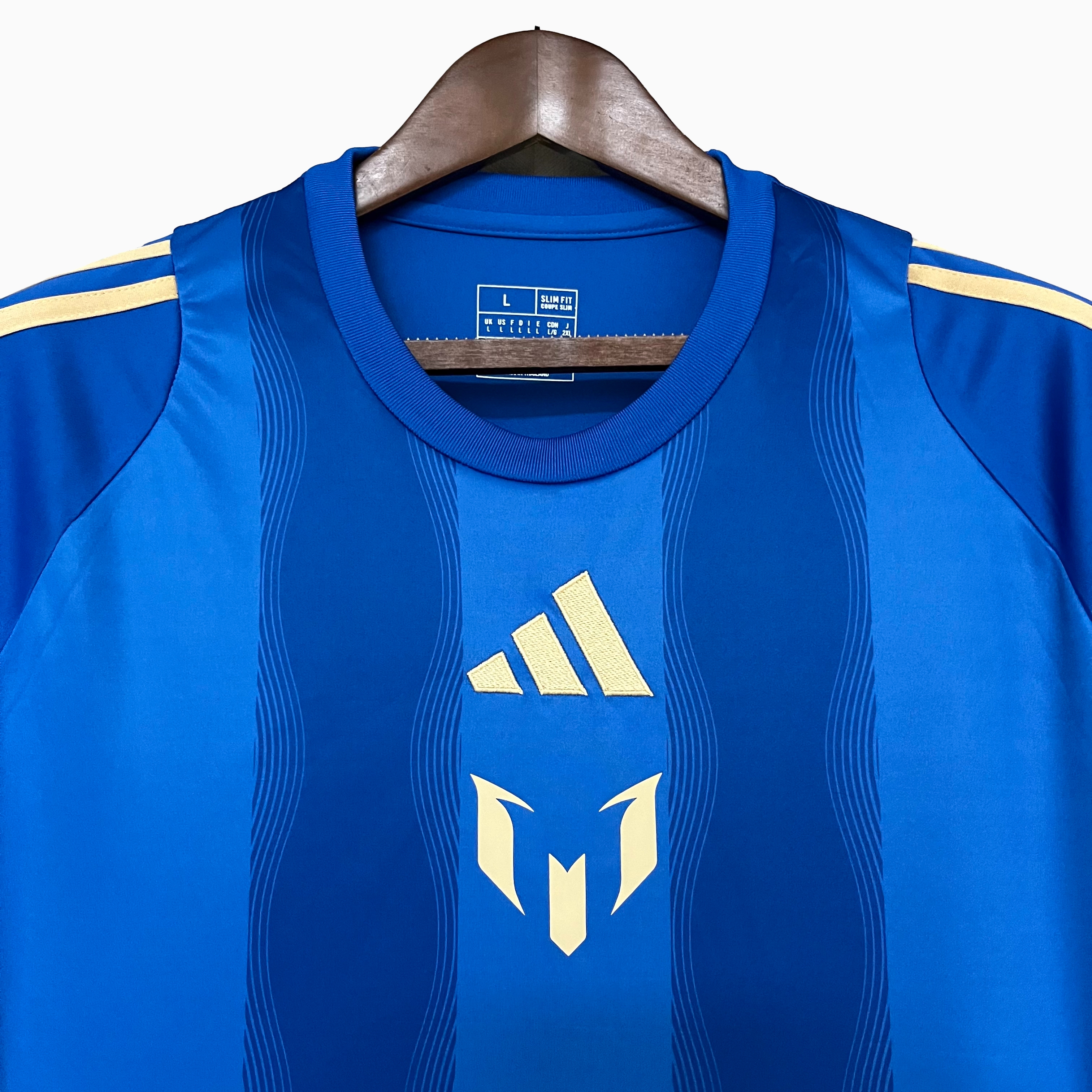 Argentina M-E-.S-S-I 2024 Blue Training Jersey - Fans Version - ManixJersey