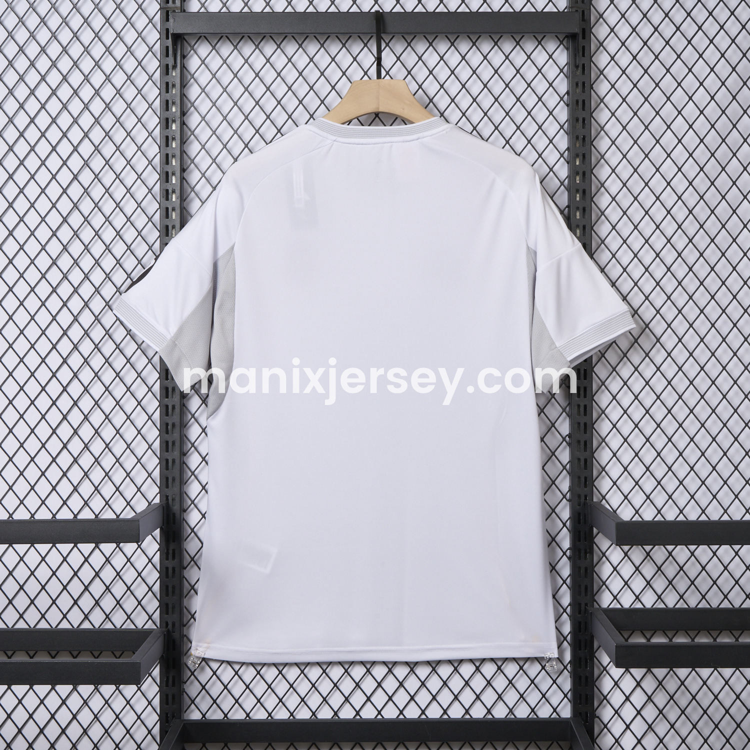 Real Madrid 25-26 Home Jersey (Leaked Version) - Fans Version - ManixJersey