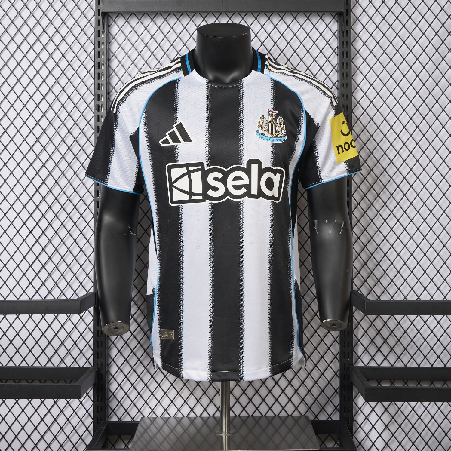 Newcastle United 25-26 Home Jersey - Player Version - ManixJersey