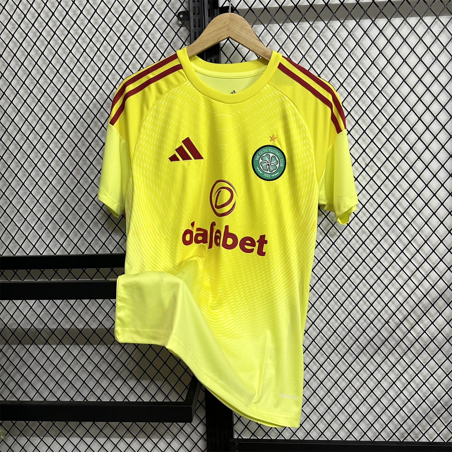 Celtic 25-26 Light Yellow Goalkeeper Jersey - Fans Version - ManixJersey