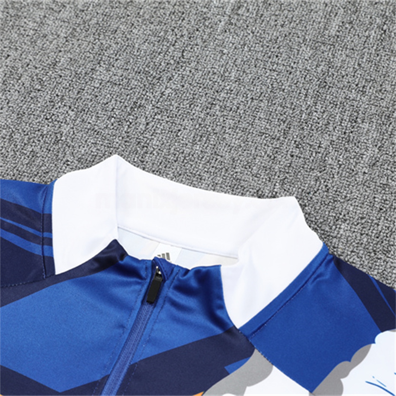 Real Madrid 25-26 Kids Long Sleeve Training Set - Yellow, White and Blue Camouflage Top and Black Pants - ManixJersey