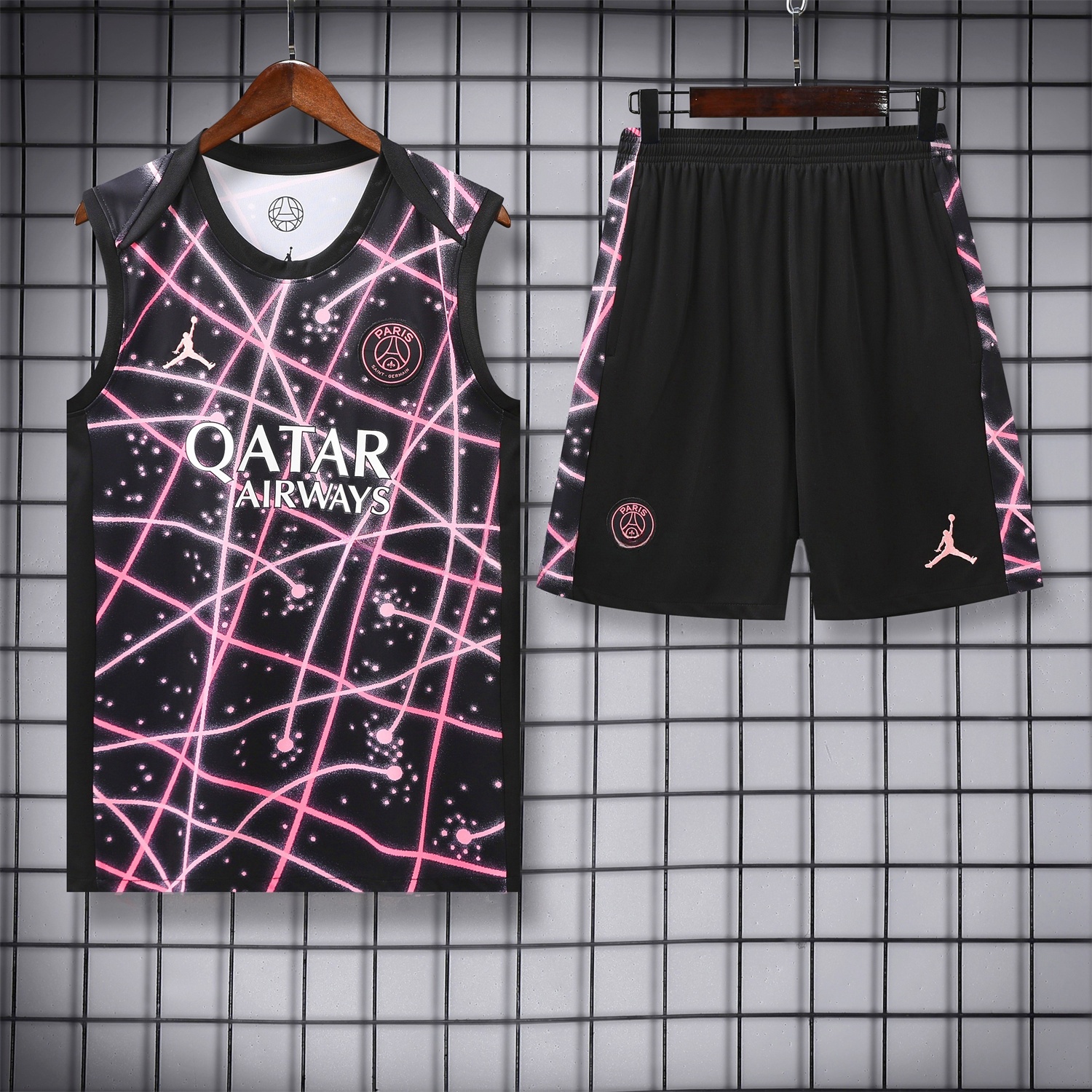 Paris Saint-Germain PSG 25-26 Vest Training Set - Pink Fluorescent Rays Black Vest & Black Shorts - ManixJersey