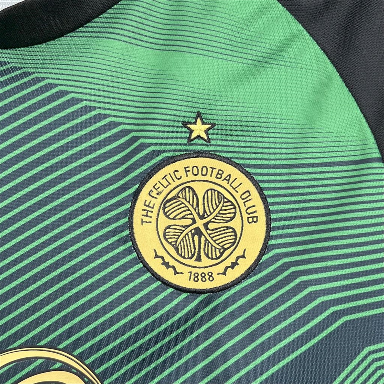 Celtic 25-26 Green Lines Special Edition Jersey - Fans Version - ManixJersey