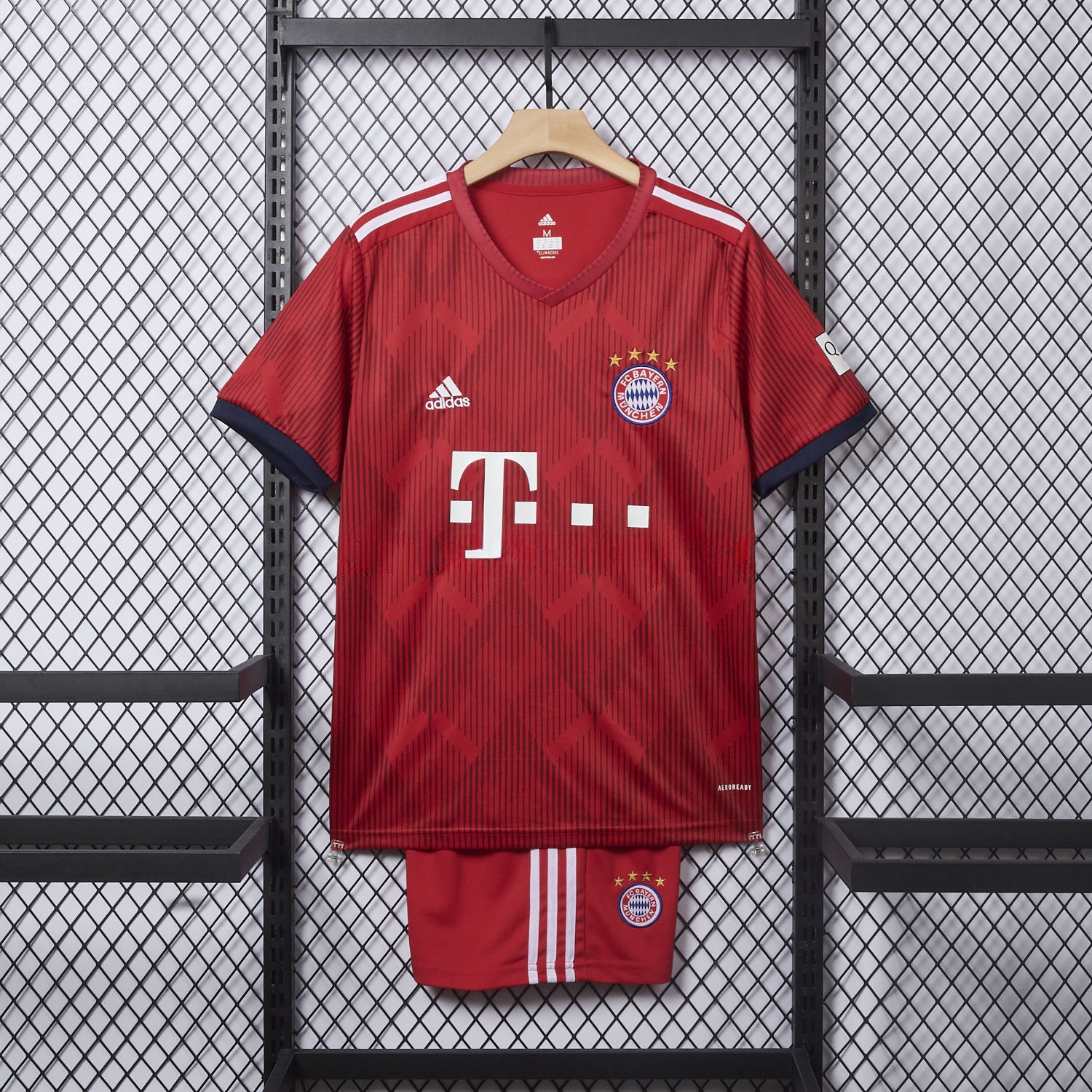 Retro Bayern Munich 2018-19 Home Men's Adult Jersey Set - Fans Version - ManixJersey