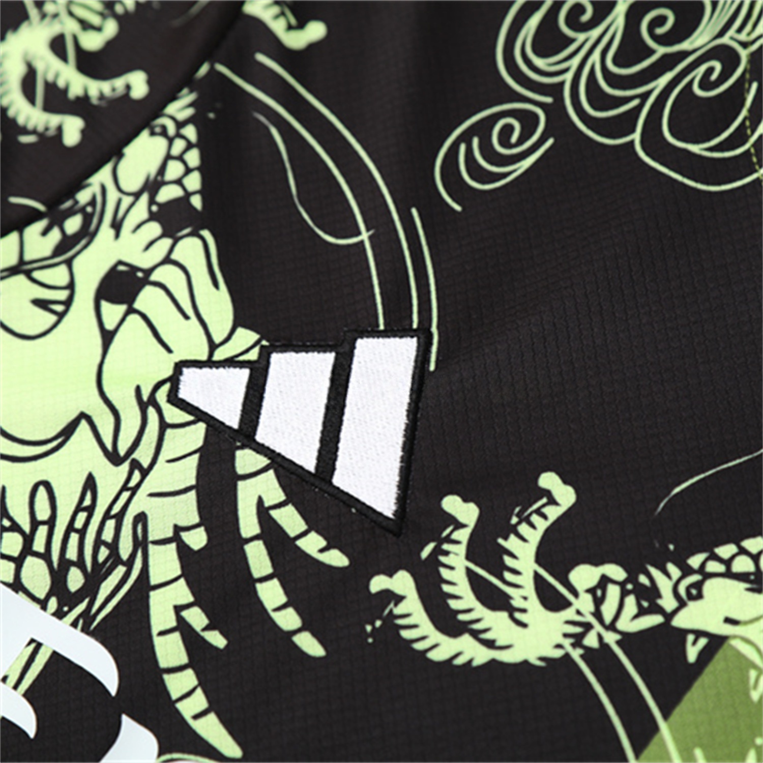 Real Madrid 25-26 Kid Short-Sleeve Training Set - Green Black Top & Black Shorts - ManixJersey