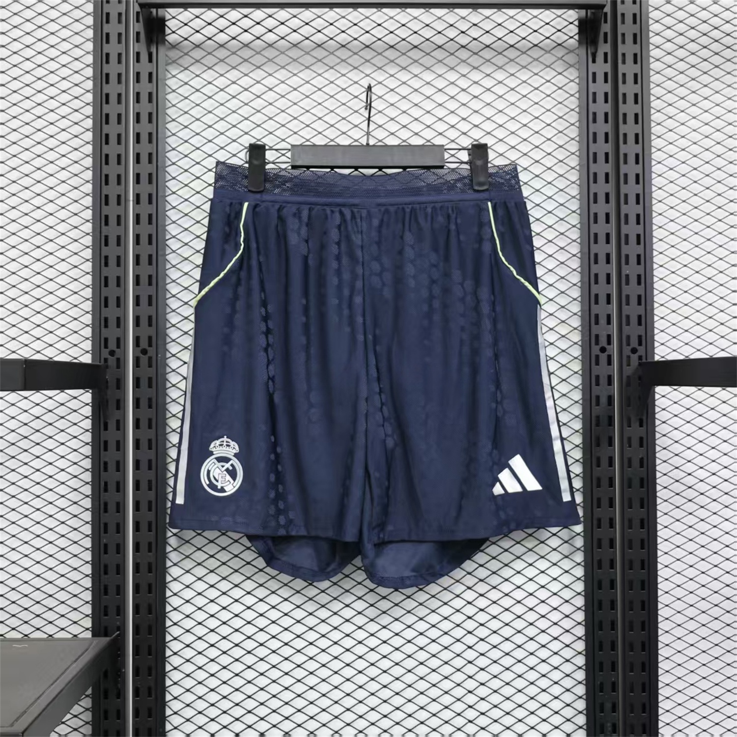 Real Madrid 25-26 Away Shorts - Player Version - ManixJersey