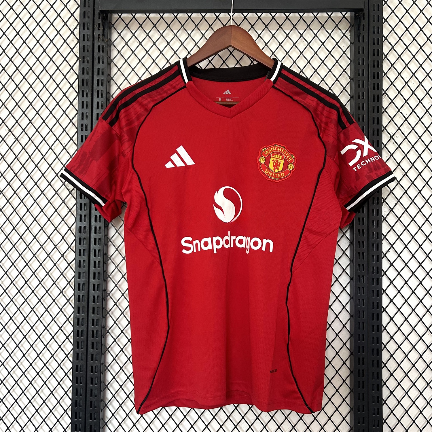 Manchester United 25-26 Home (New Leaked Version) Jersey - Fans Version - ManixJersey