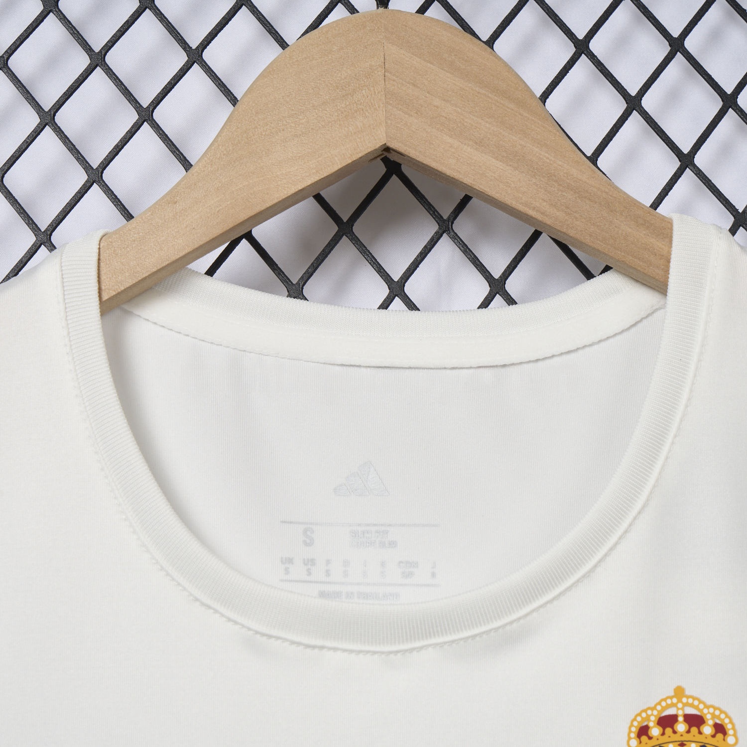 Women's Real Madrid 25-26 Home Yoga Vest - ManixJersey