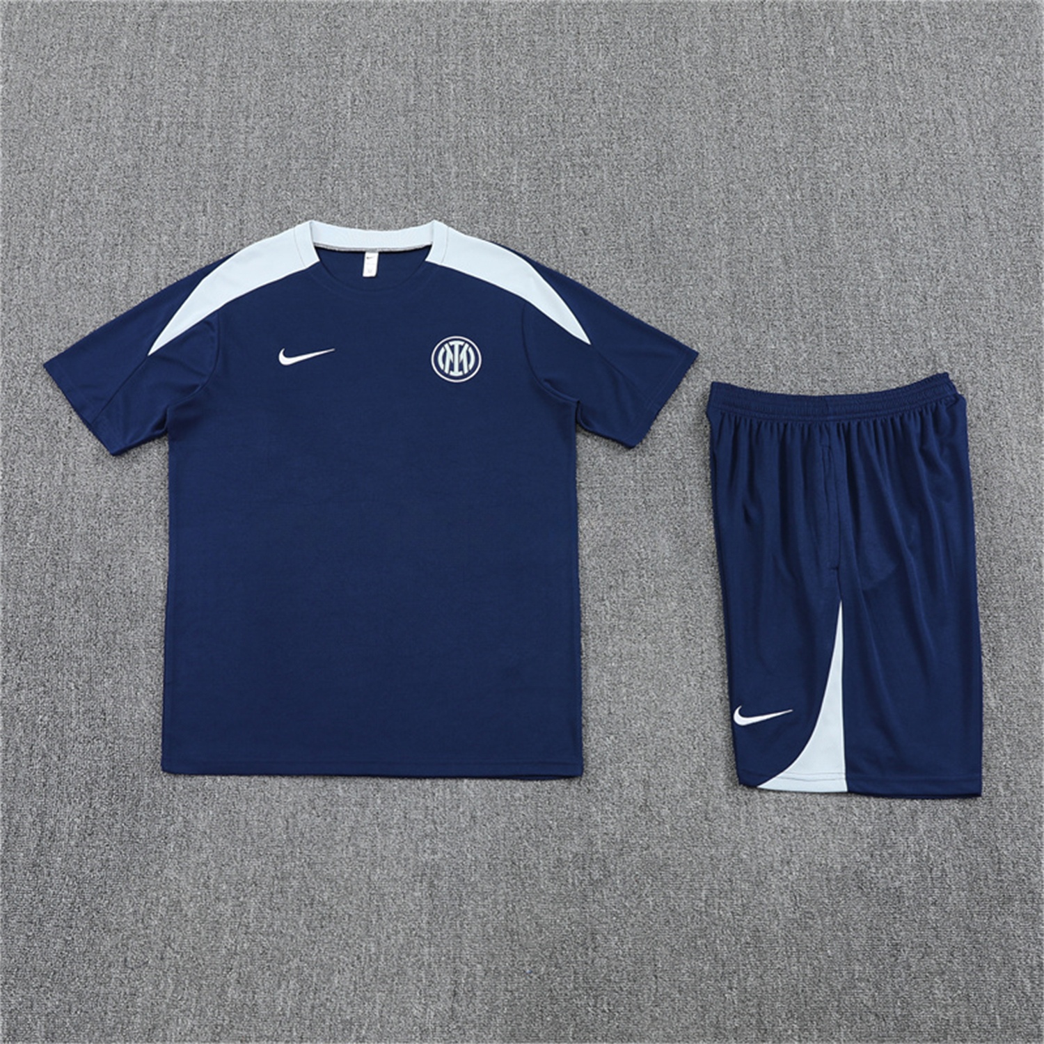 Inter Milan 25-26 Short-Sleeve Kids Training Set - Deep Blue Top & Deep Blue shorts - ManixJersey