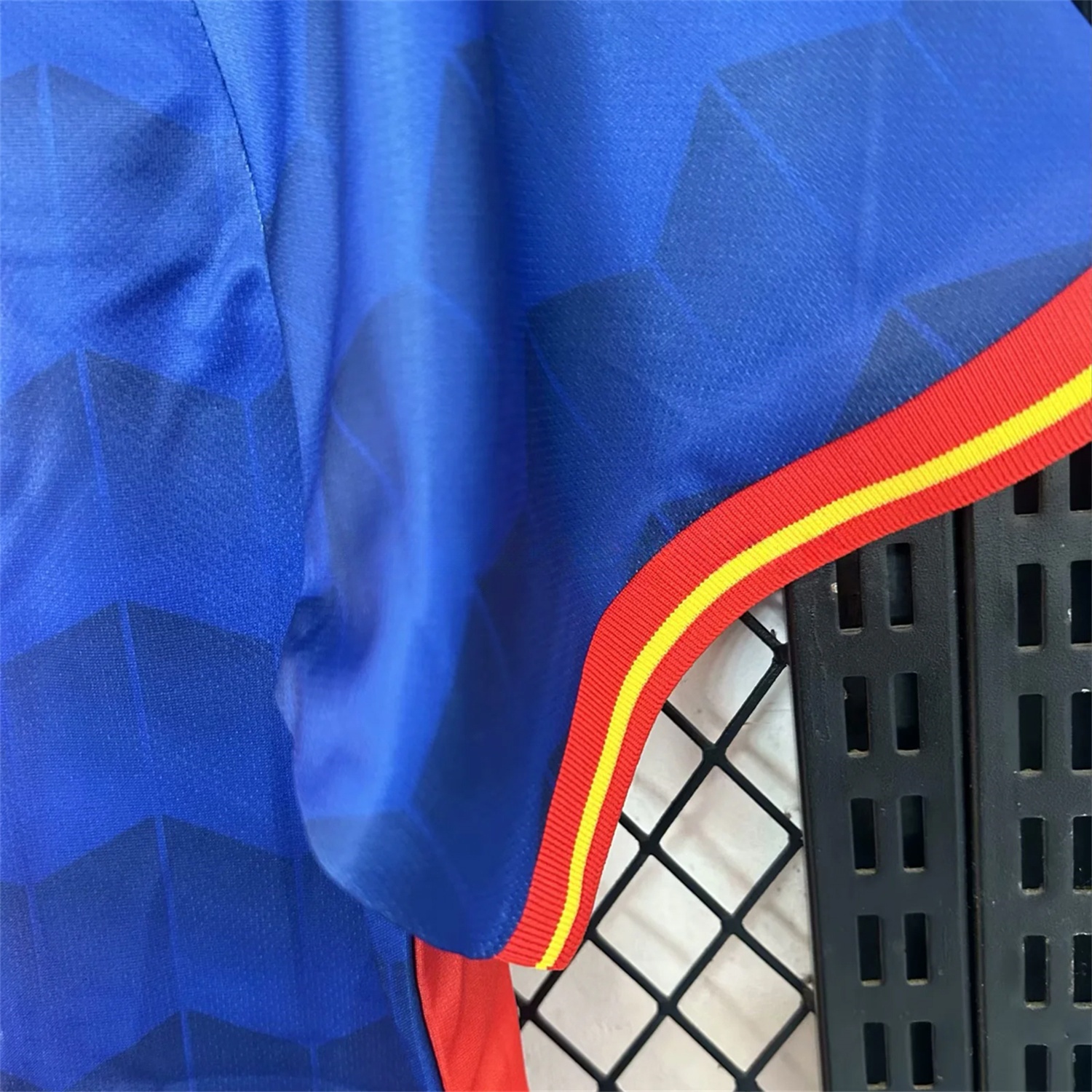 Spain 25-26 Red and Blue Throwback Style Jersey - Fans Version - ManixJersey