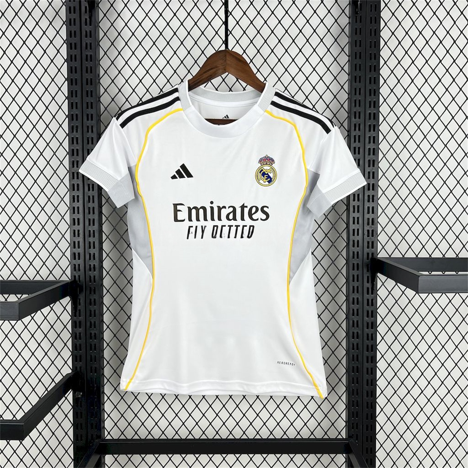 Women's Real Madrid 25-26 Home Jersey - ManixJersey
