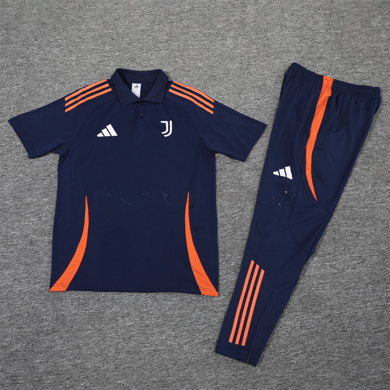 Juventus 25-26 POLO Short-Sleeve Training Set - Deep Blue Top and Pants with Orange Stripes - ManixJersey