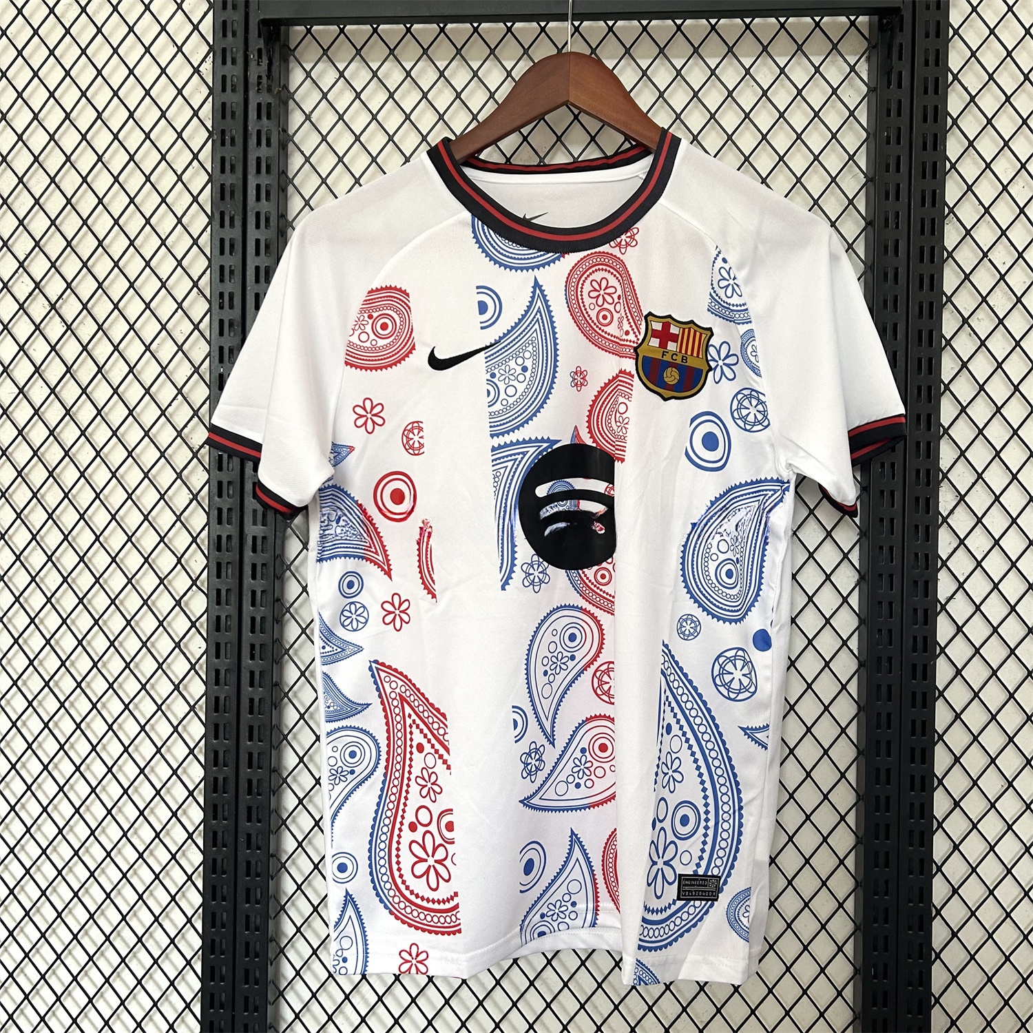 B.A.R.S.A 25-26 Paisley Patterns White Special Edition Jersey - Fans Version - ManixJersey
