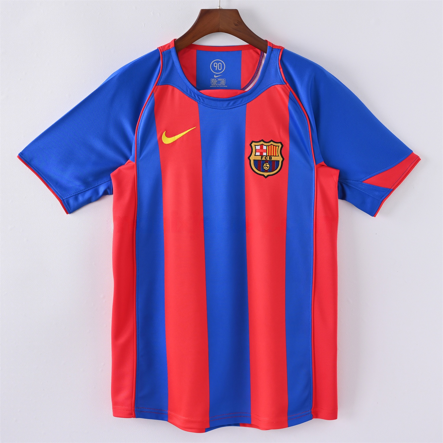 Retro Barcelona 04-05 Home Jersey - ManixJersey
