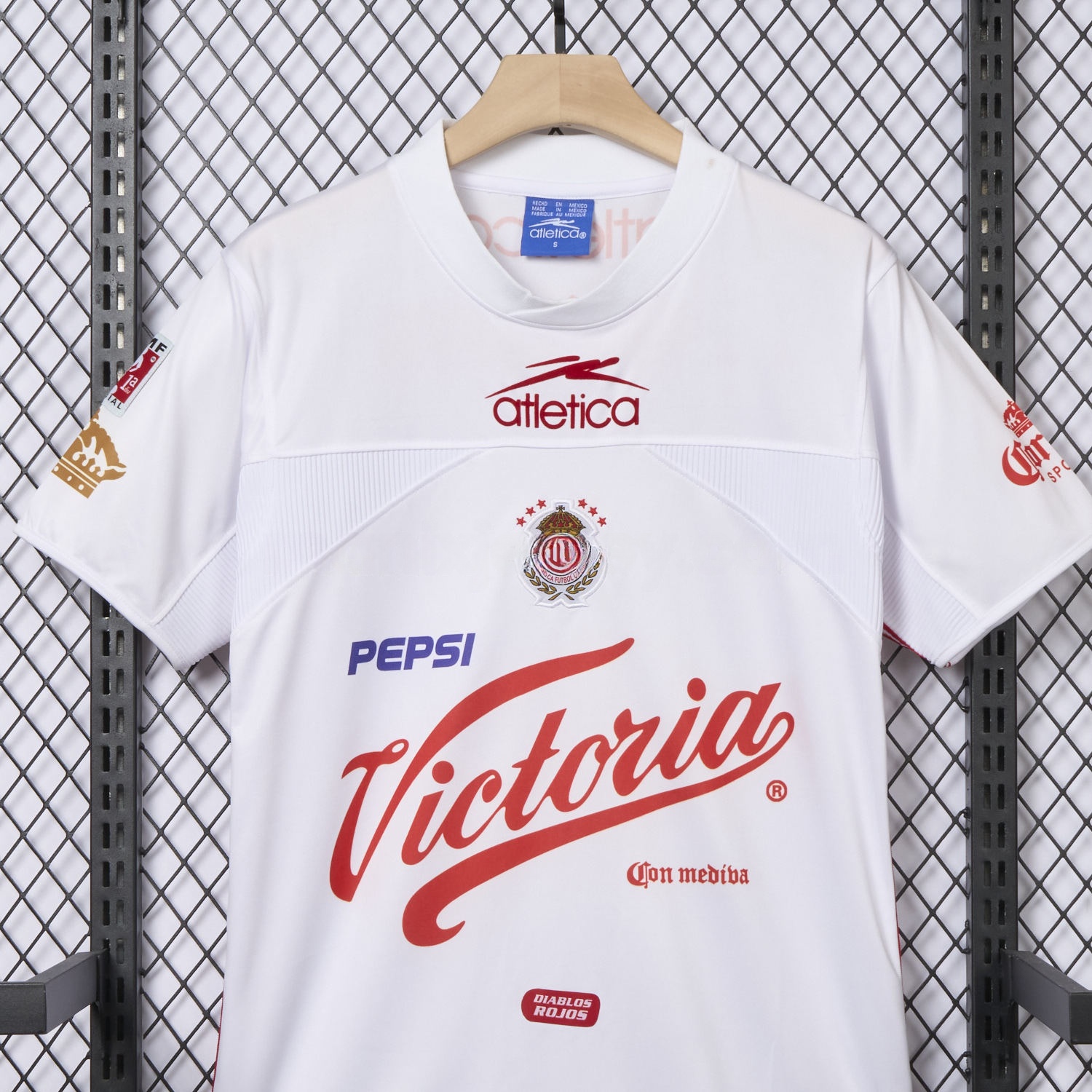 Retro Toluca 2000-01 Away Jersey - ManixJersey