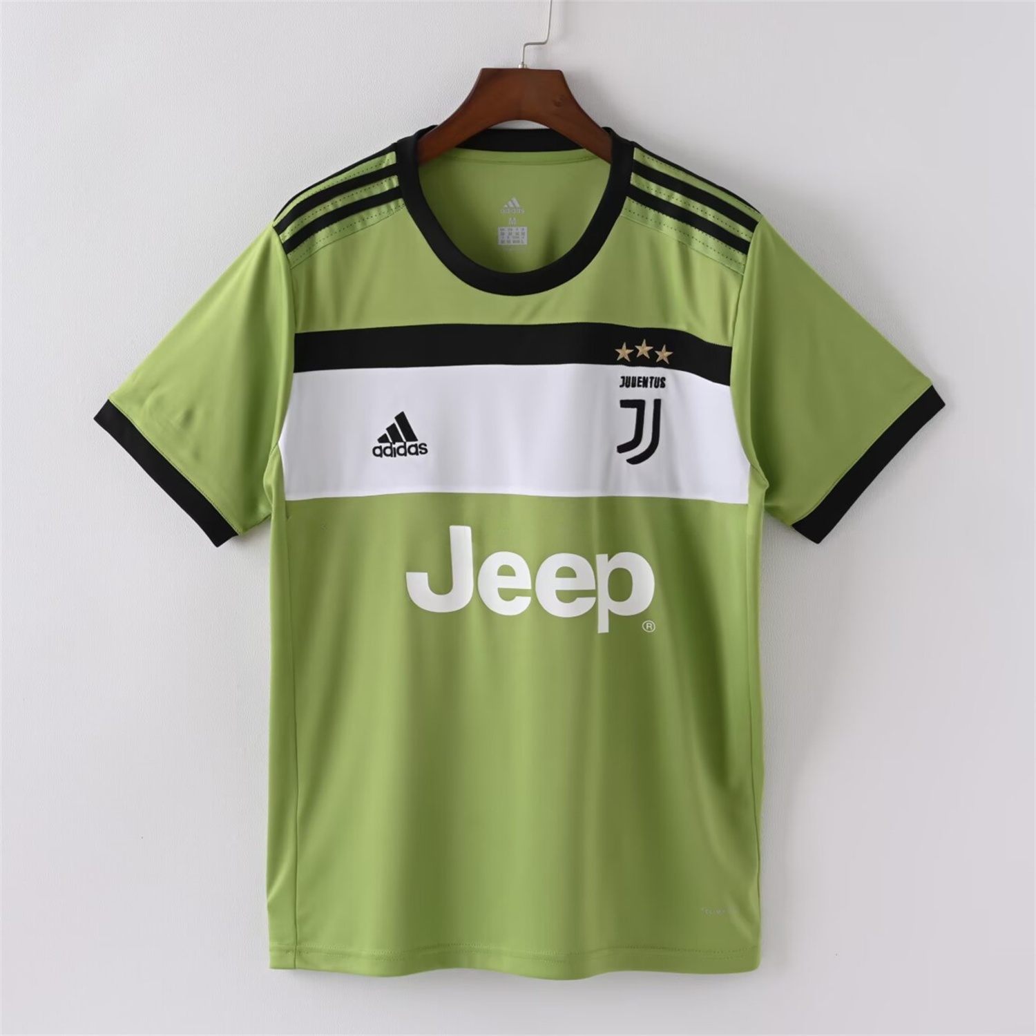 Retro Juventus 2017-18 Third Jersey - ManixJersey