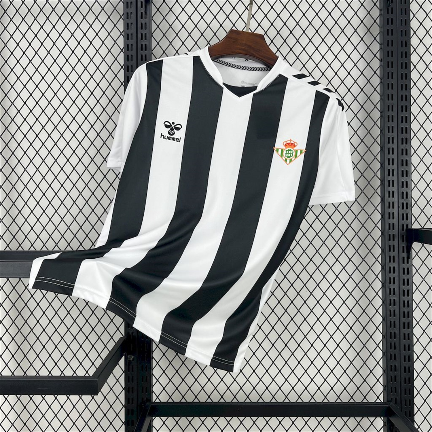 Real Betis 25-26 Black and White Stripes Special Edition Jersey - Fans Version - ManixJersey
