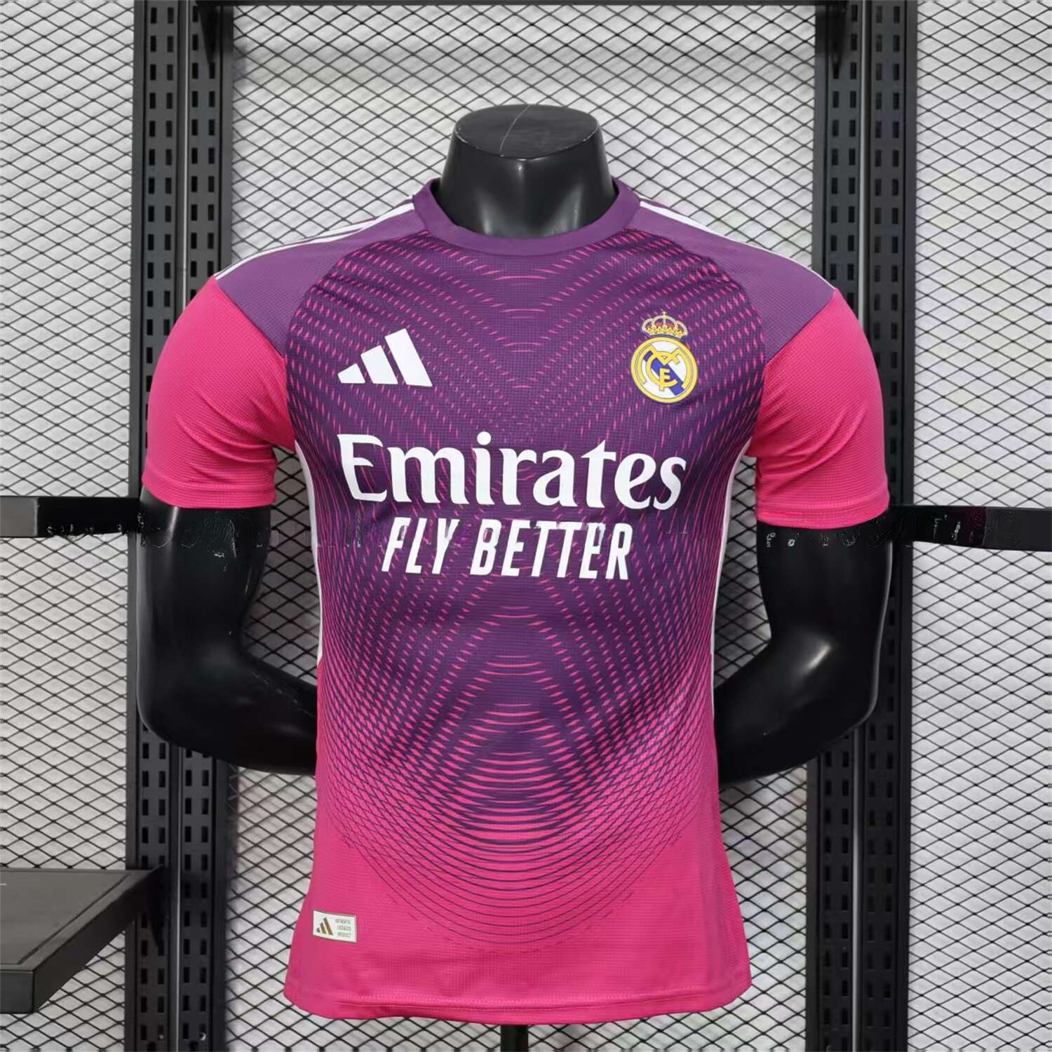 Real Madrid 25-26 Pink Purple Goalkeeper Jersey - Player Version - ManixJersey