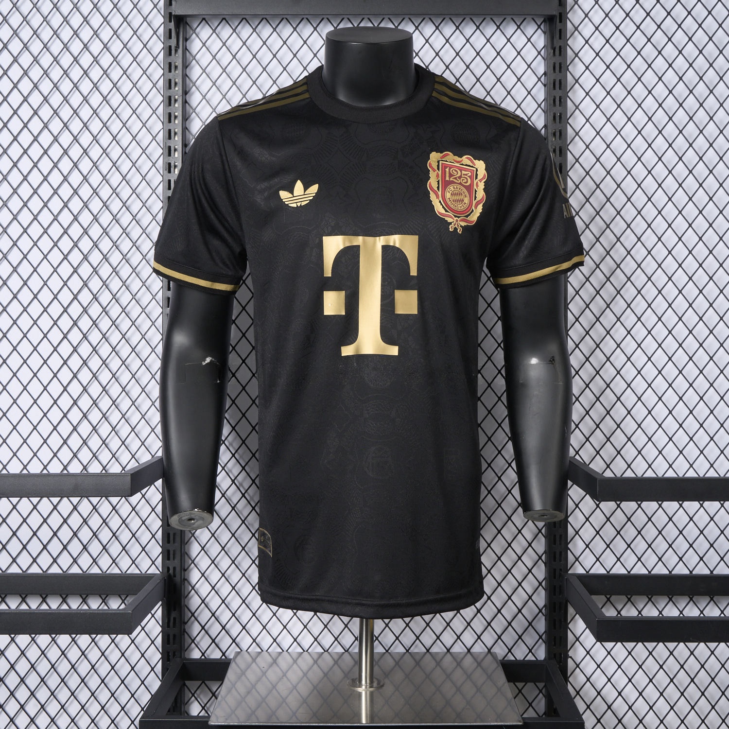 Bayern Munich 2025 Black 125th Anniversary Jersey - Player Version - ManixJersey