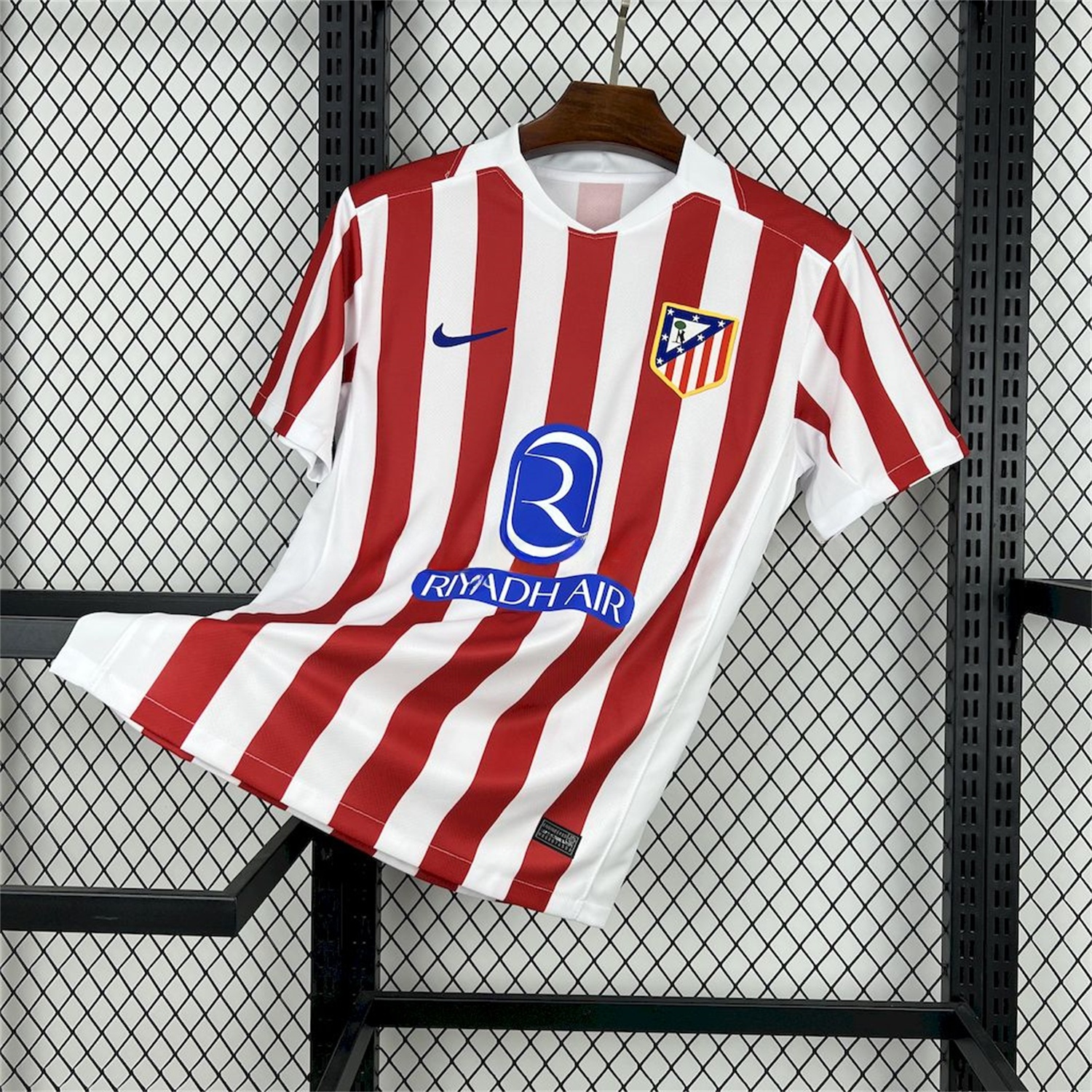 Atletico Madrid 25-26 Home (Informal-release Version) Jersey - Fans Version - ManixJersey