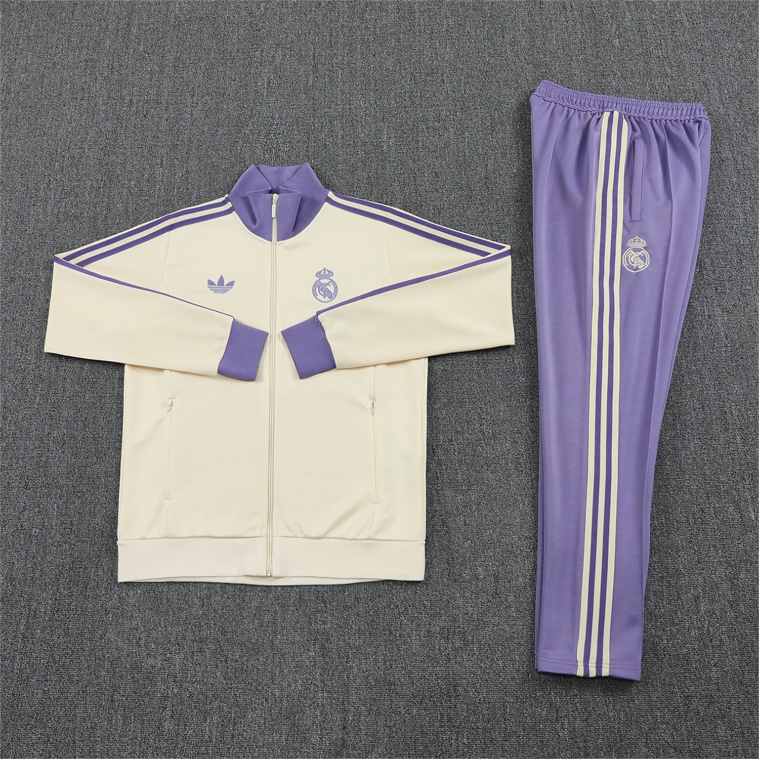 Real Madrid 24-25 Throwback Jacket Training Tracksuit - Off-white Jackets & Purple Pants - ManixJersey