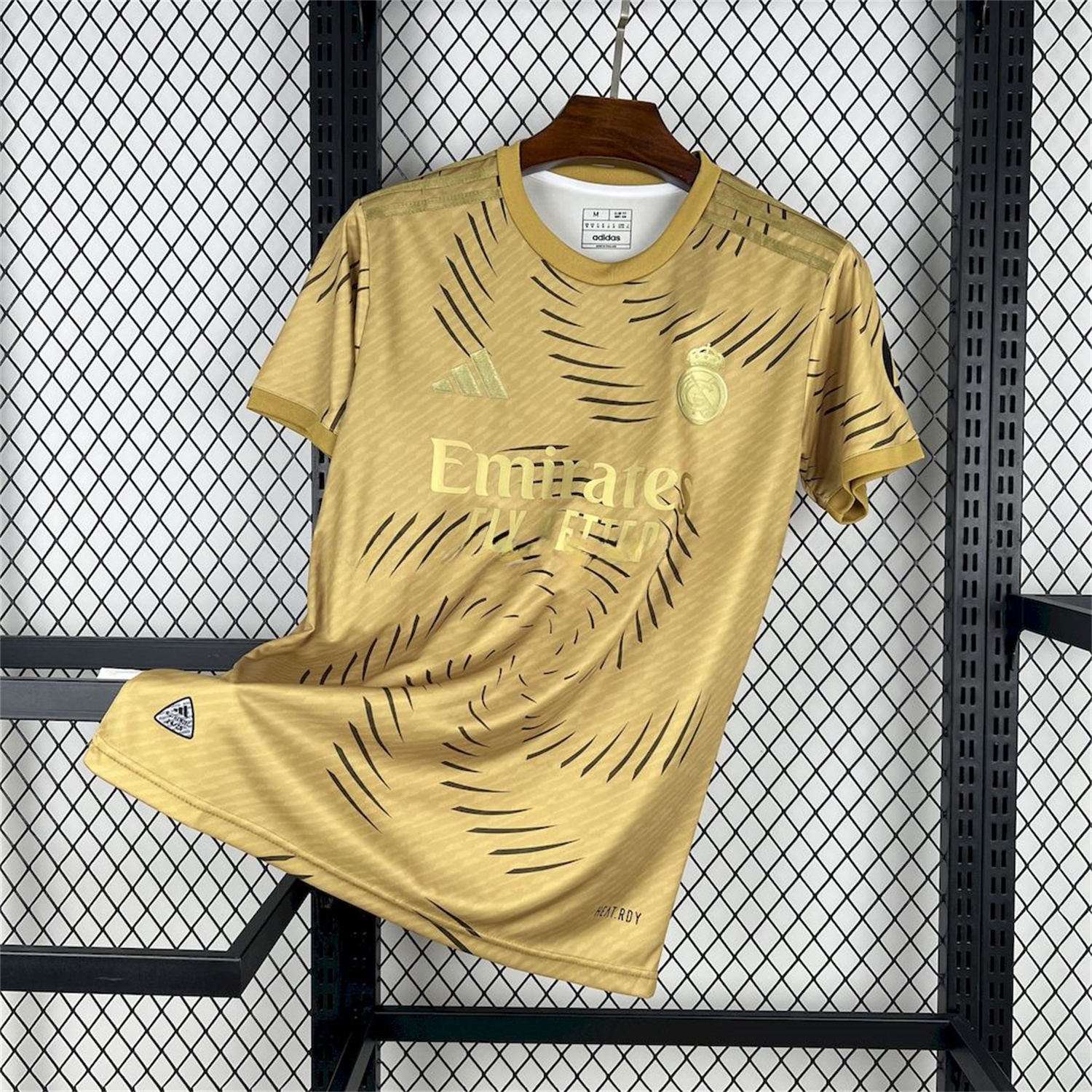 Real Madrid 25-26 Gold Swirl Training Jersey - Fans Version - ManixJersey