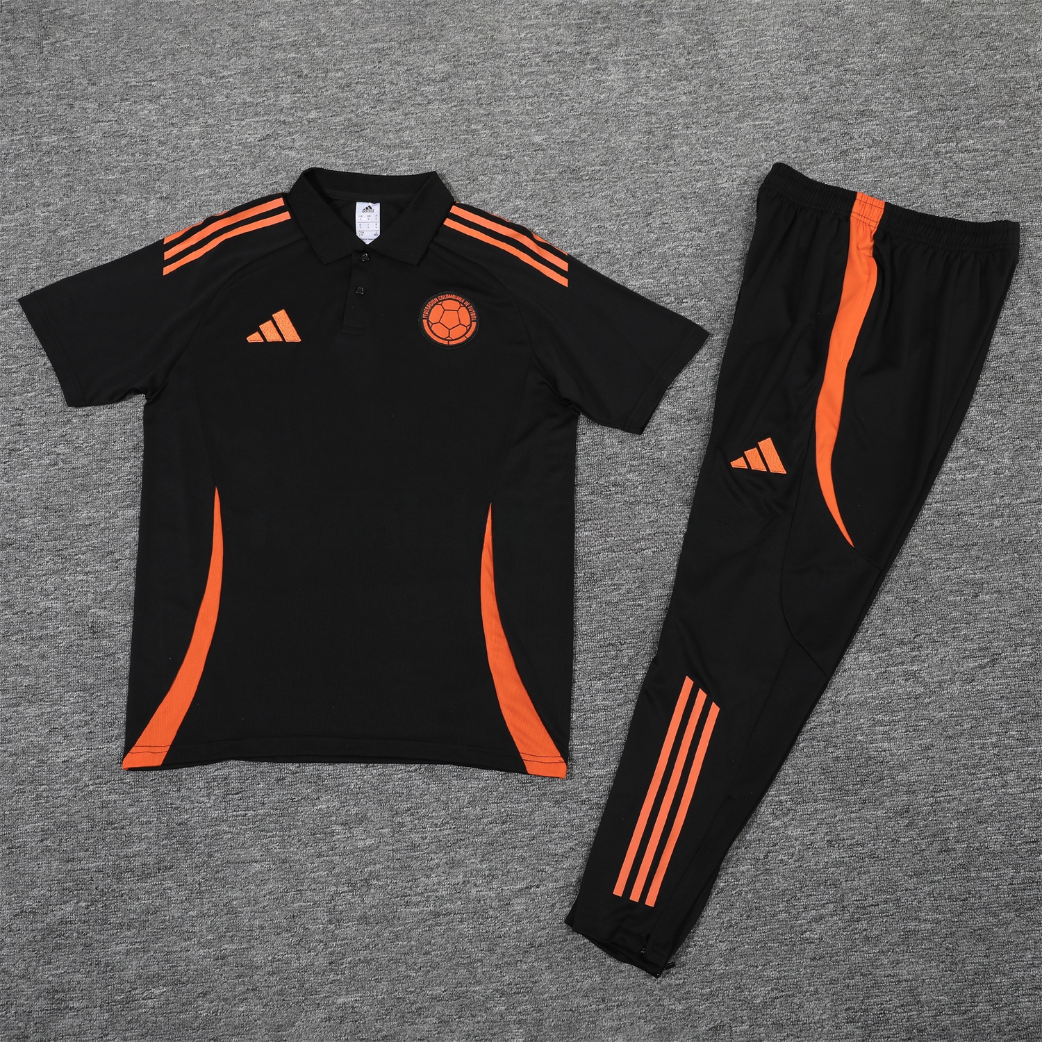 Colombia 25-26 POLO Short-Sleeve Training Set - Black Top and Pants - ManixJersey